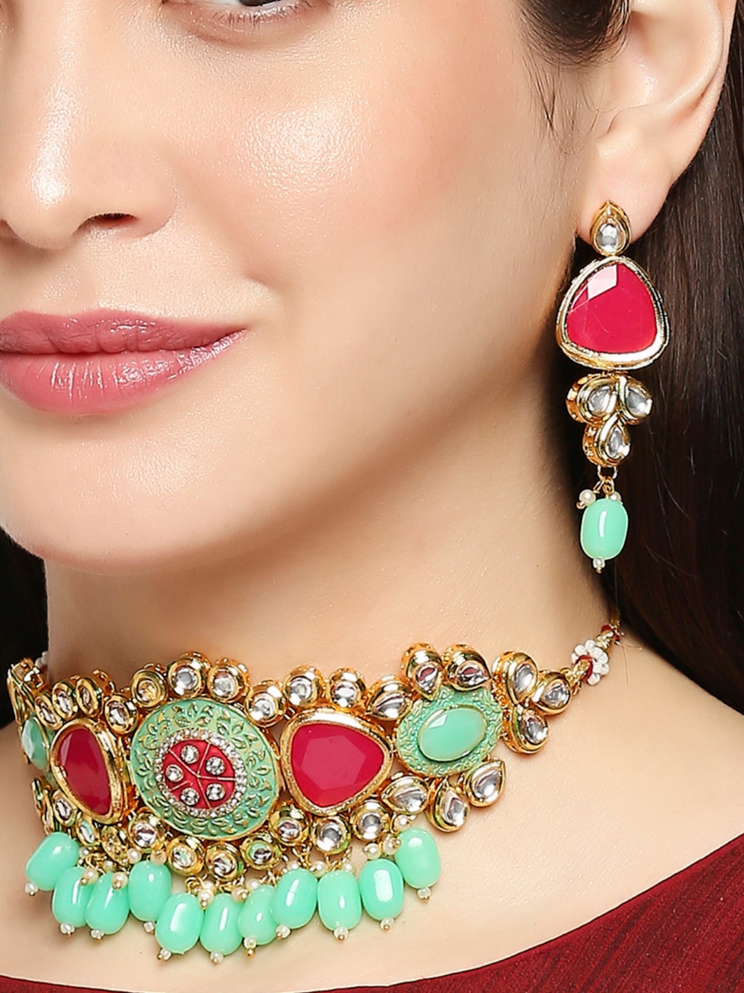 

OOMPH Gold-Toned Red & Sea Green Kundan-Studded & Beaded Meenakari Choker Jewellery Set