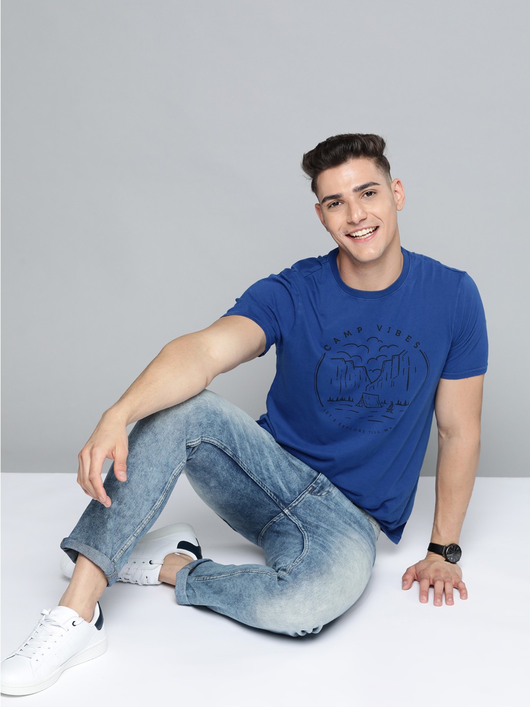 

Mast & Harbour Men Blue Printed Pure Cotton T-shirt