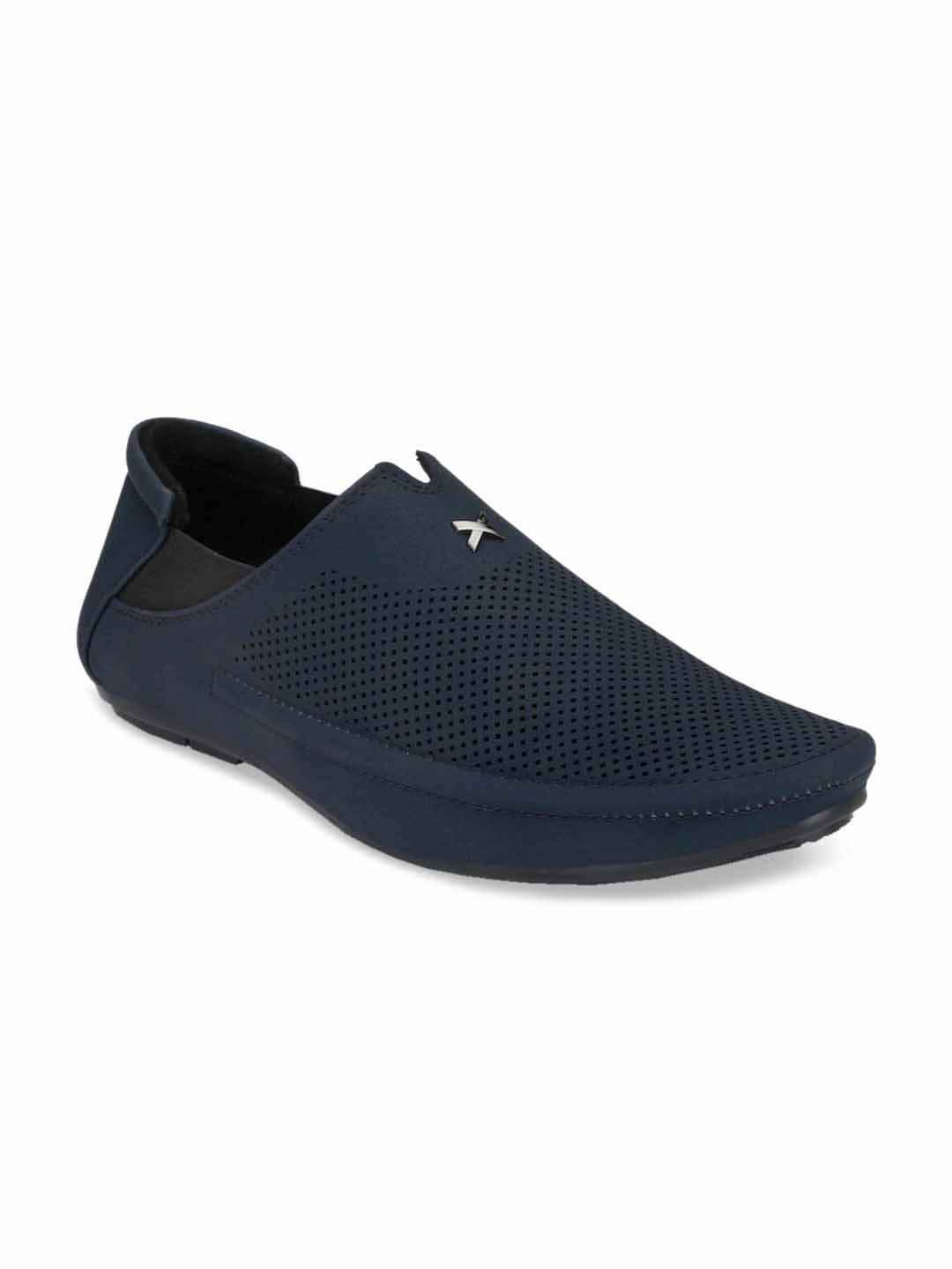 

Mactree Men Blue Woven Design Nubuck Slip-On Sneakers