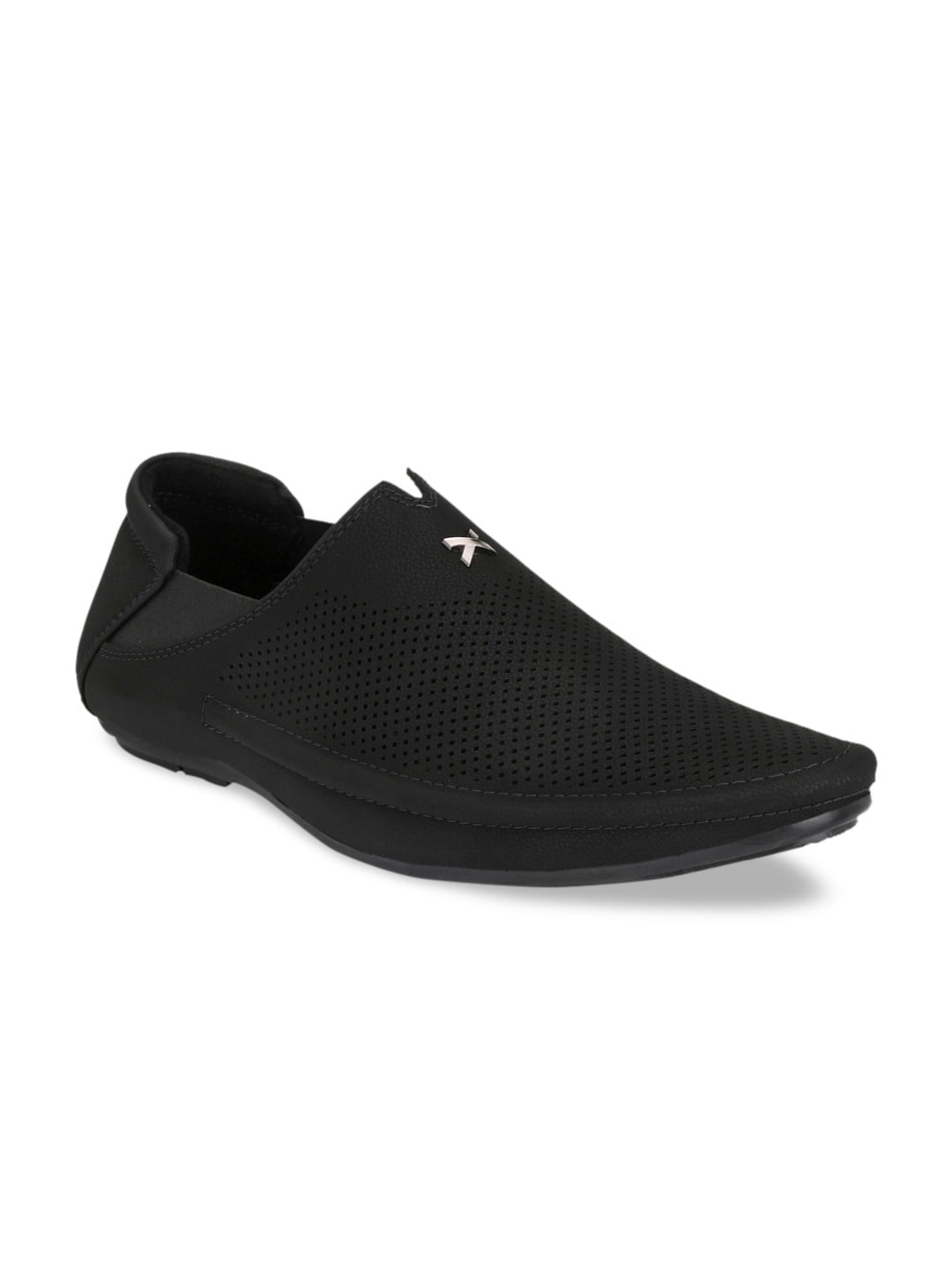 

Mactree Men Black Woven Design Nubuck Slip-On Sneakers