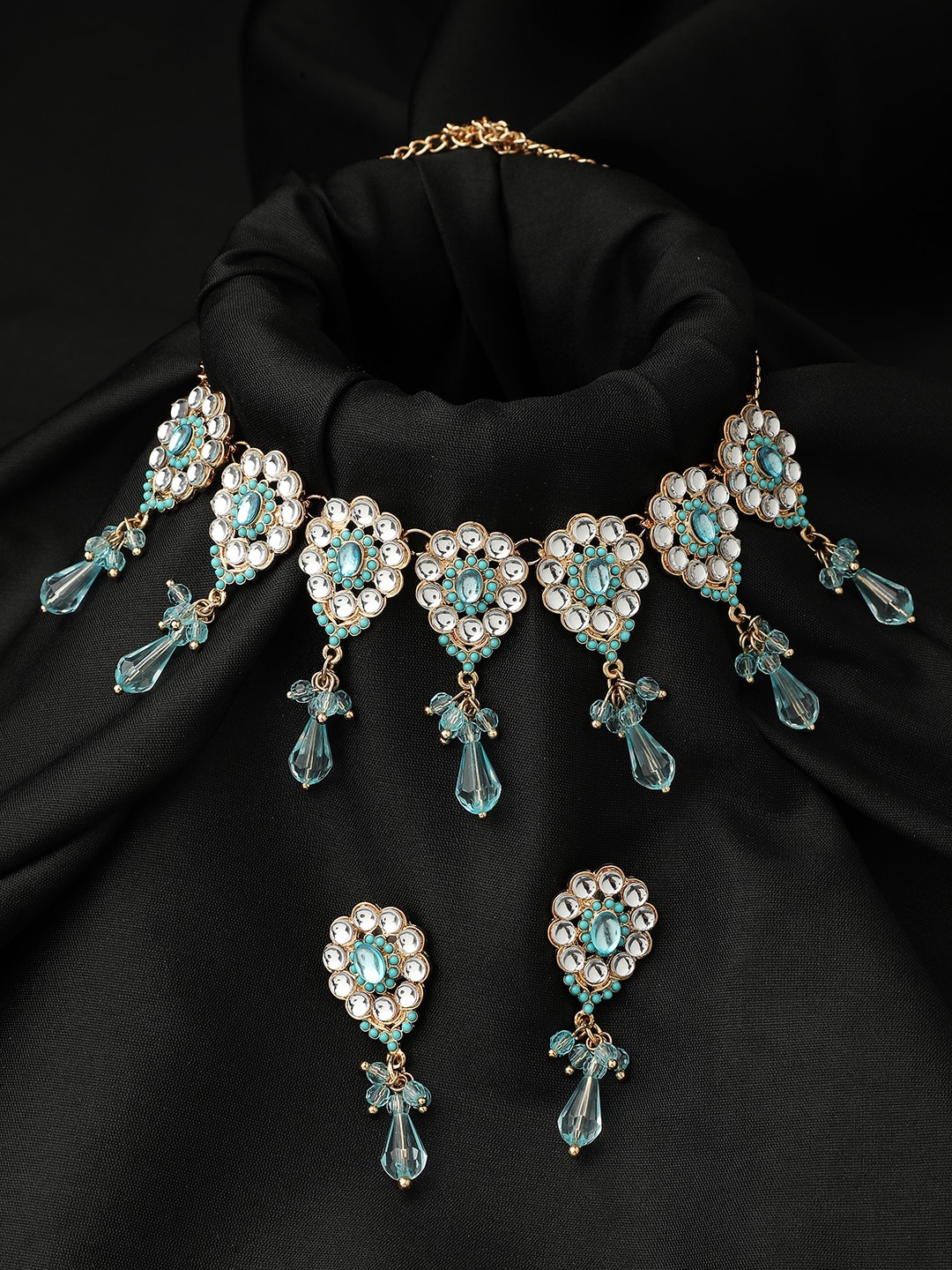 

Accessorize London Women Kundan Jewellery Set, Gold