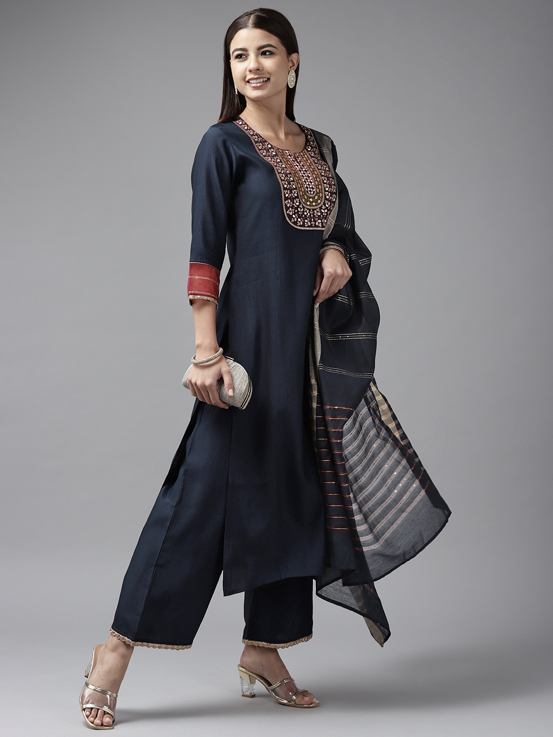 

Indo Era Women Navy Blue Ethnic Yoke Embroidered Regular Liva Kurta Set & Dupatta