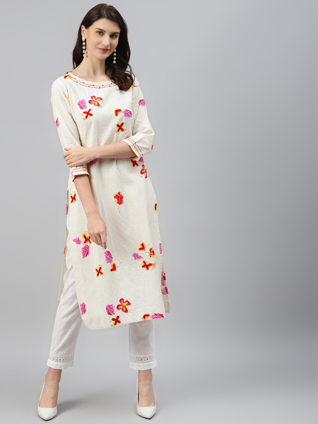 

Readiprint Fashions Women Off White & Red Ethnic Motifs Embroidered Straight Cotton Kurta