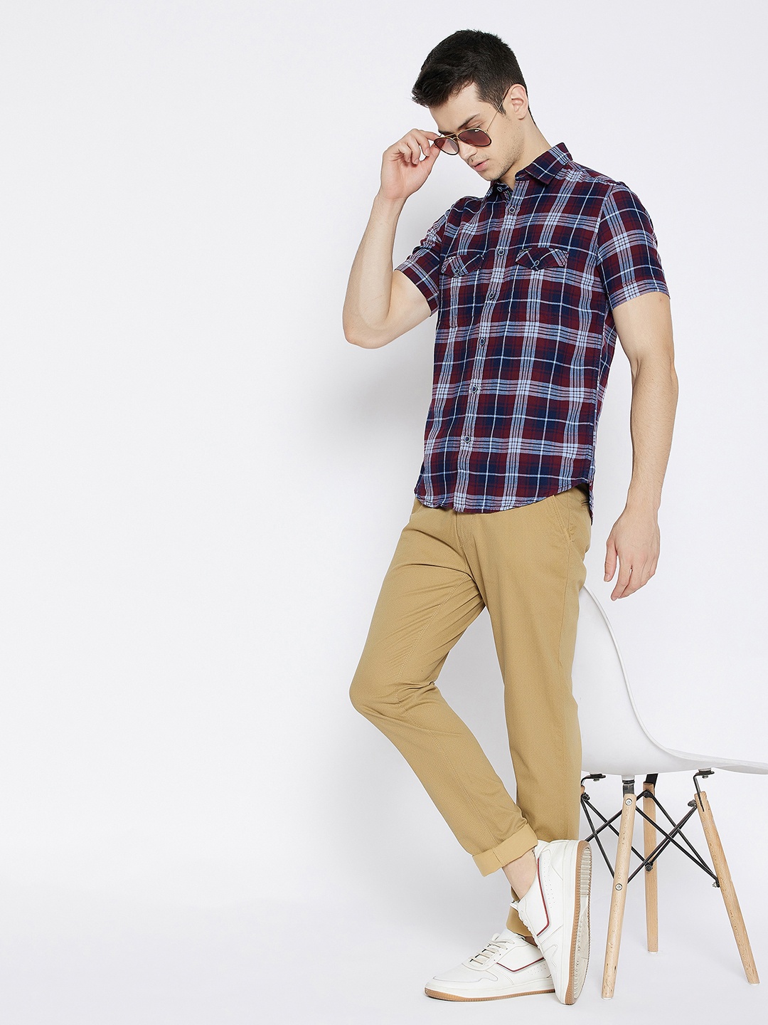 

Crimsoune Club Men Maroon Slim Fit Tartan Checks Checked Casual Shirt