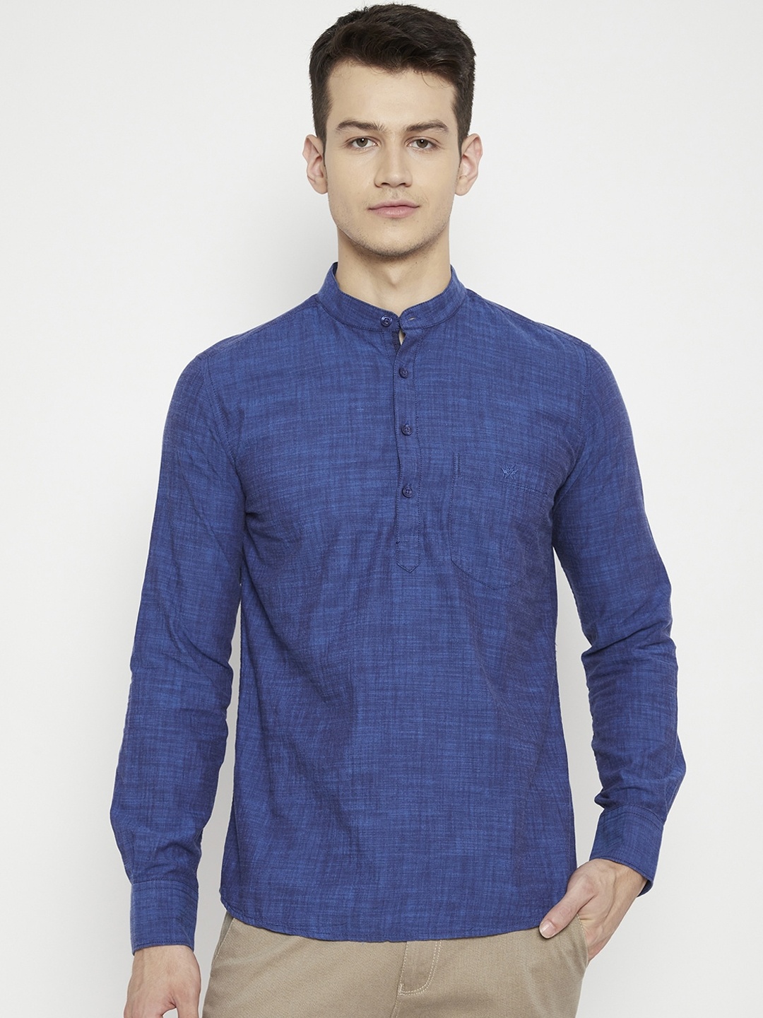 

Crimsoune Club Men Navy Blue Slim Fit Kurta