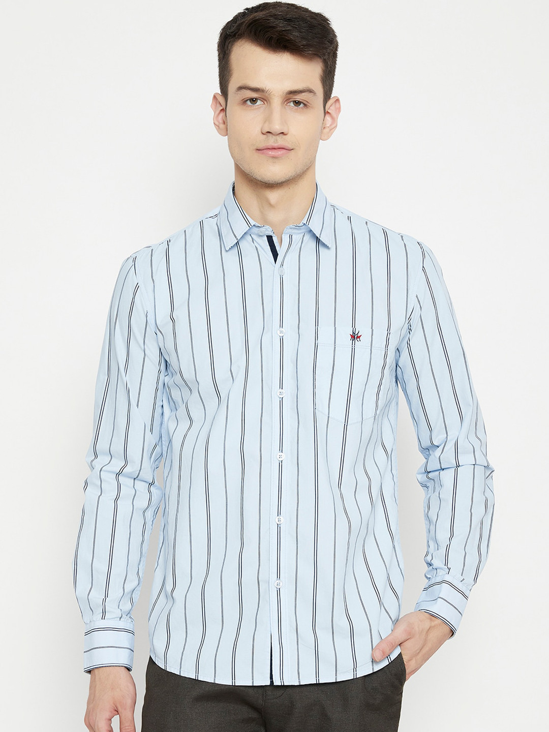 

Crimsoune Club Men Blue Slim Fit Striped Casual Shirt