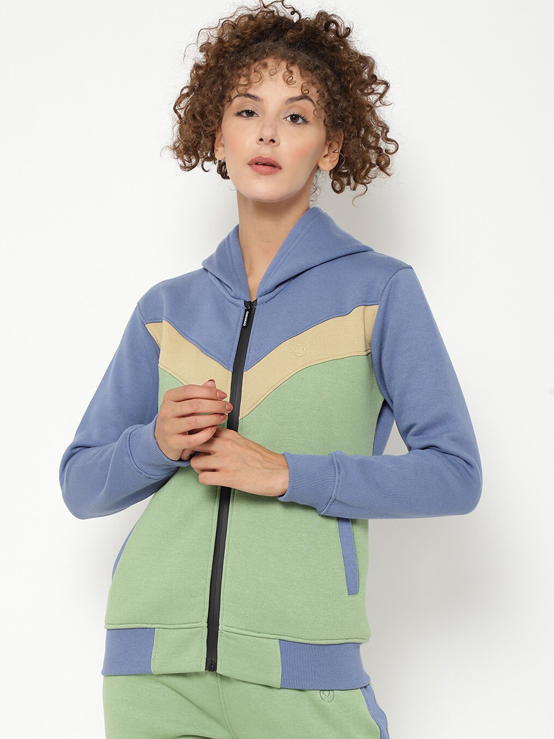 

CHKOKKO Women Blue & Green Colourblocked Hooded Bomber Jacket