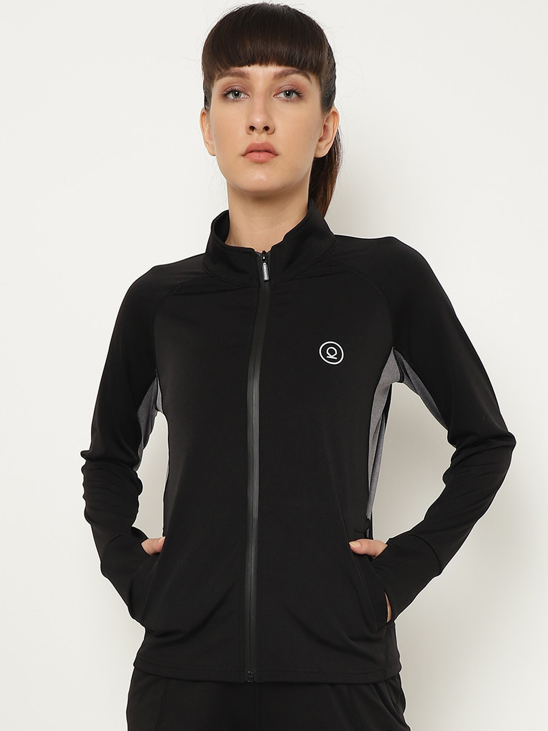 

CHKOKKO Women Black Sporty Zipper Jacket with Patchwork