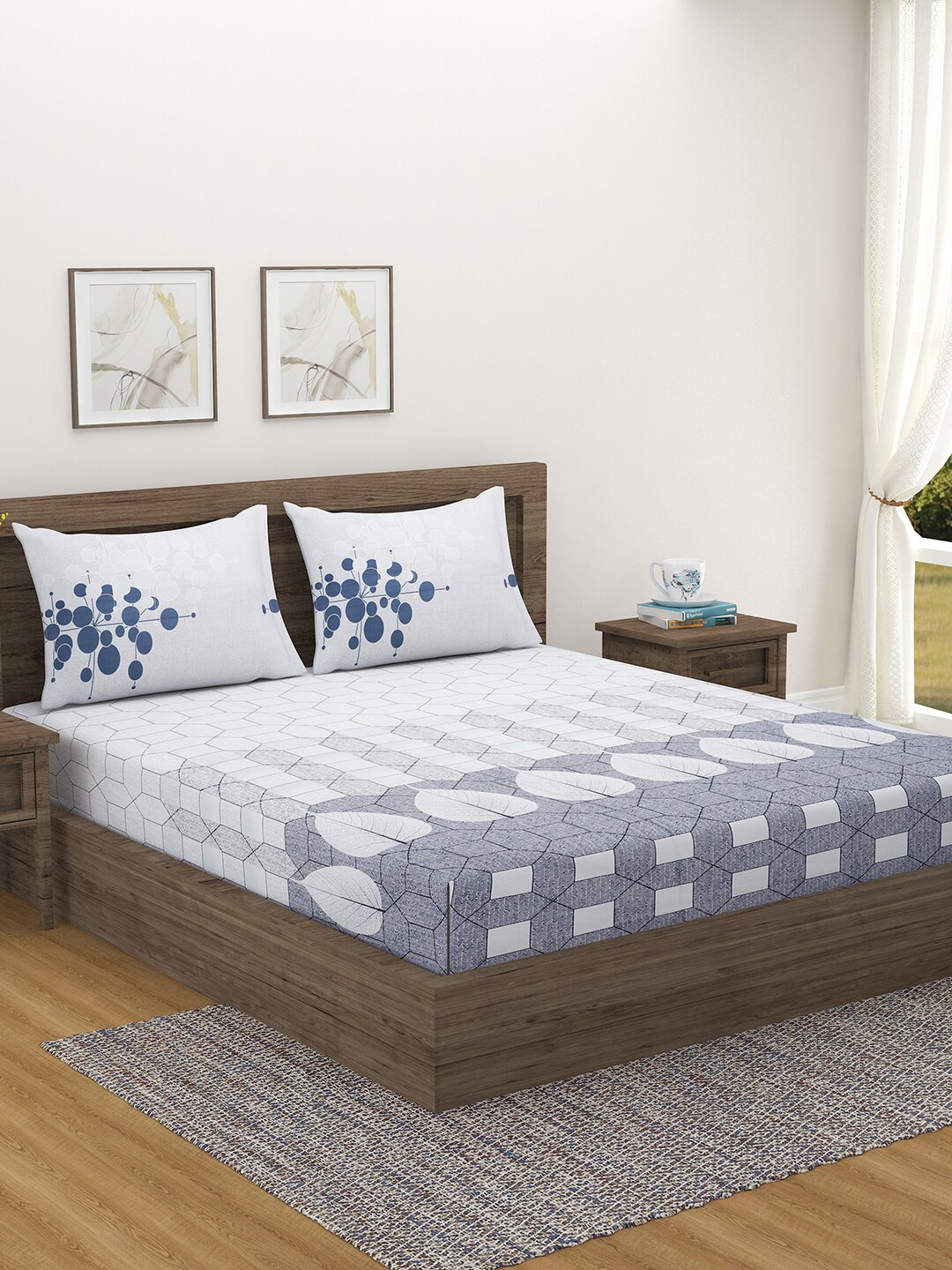 

SWAYAM White & Grey Geometric 240 TC King Bedsheet with 2 Pillow Covers