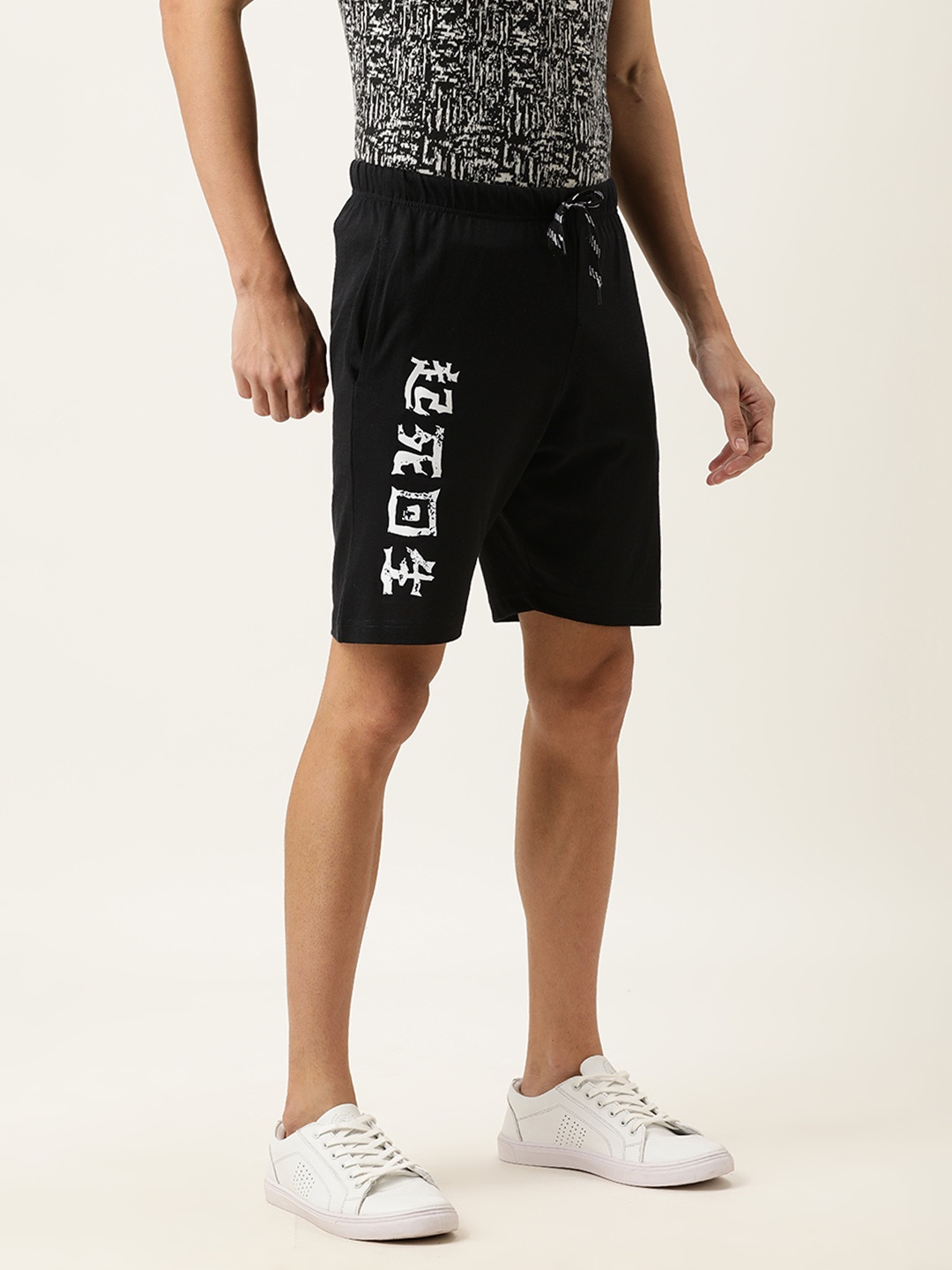 

Urban Dog Men Black Typography Printed Regular Shorts
