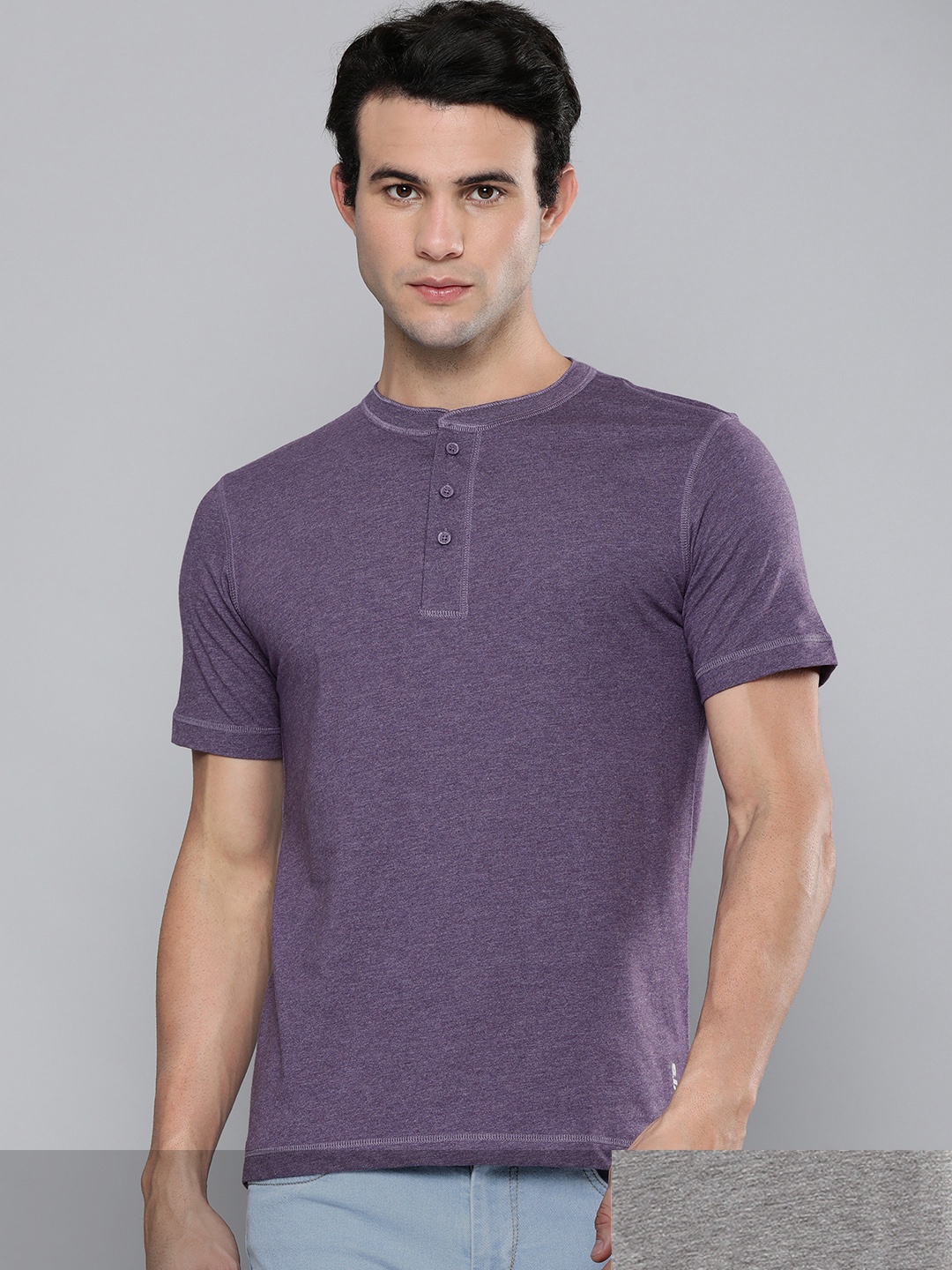 

Levis Men Assorted 2 Pack Solid Cotton Rich Mandarin Collared T-shirt
