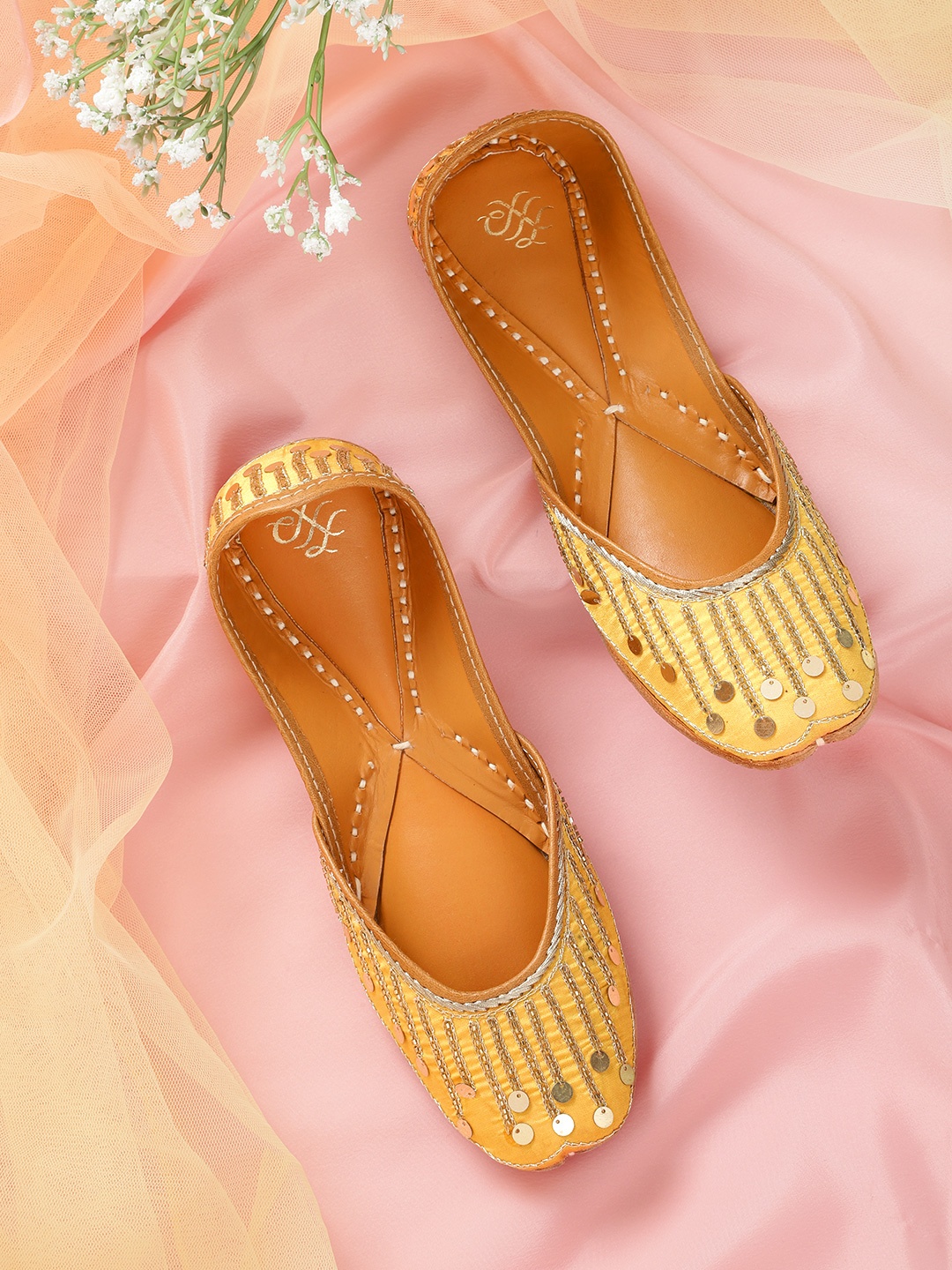 

House of Pataudi Women Yellow & Gold-Toned Embellished Leather Handcrafted Mojaris