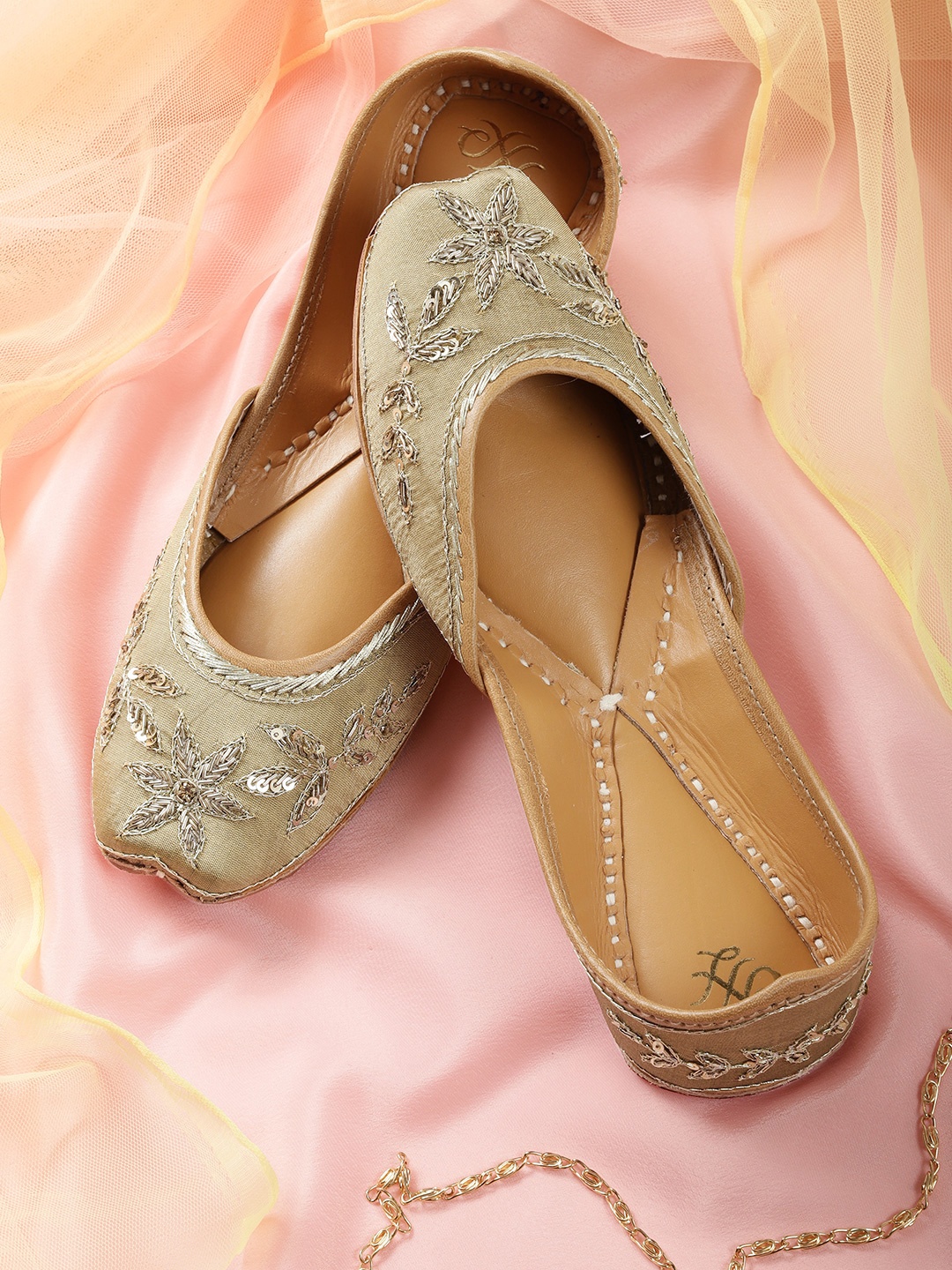 

House of Pataudi Women Beige & Gold-Toned Embellished Leather Handcrafted Mojaris