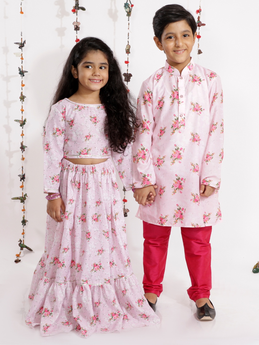 

VASTRAMAY Girls Pink & Red Printed Ready to Wear Cotton Lehenga & Choli