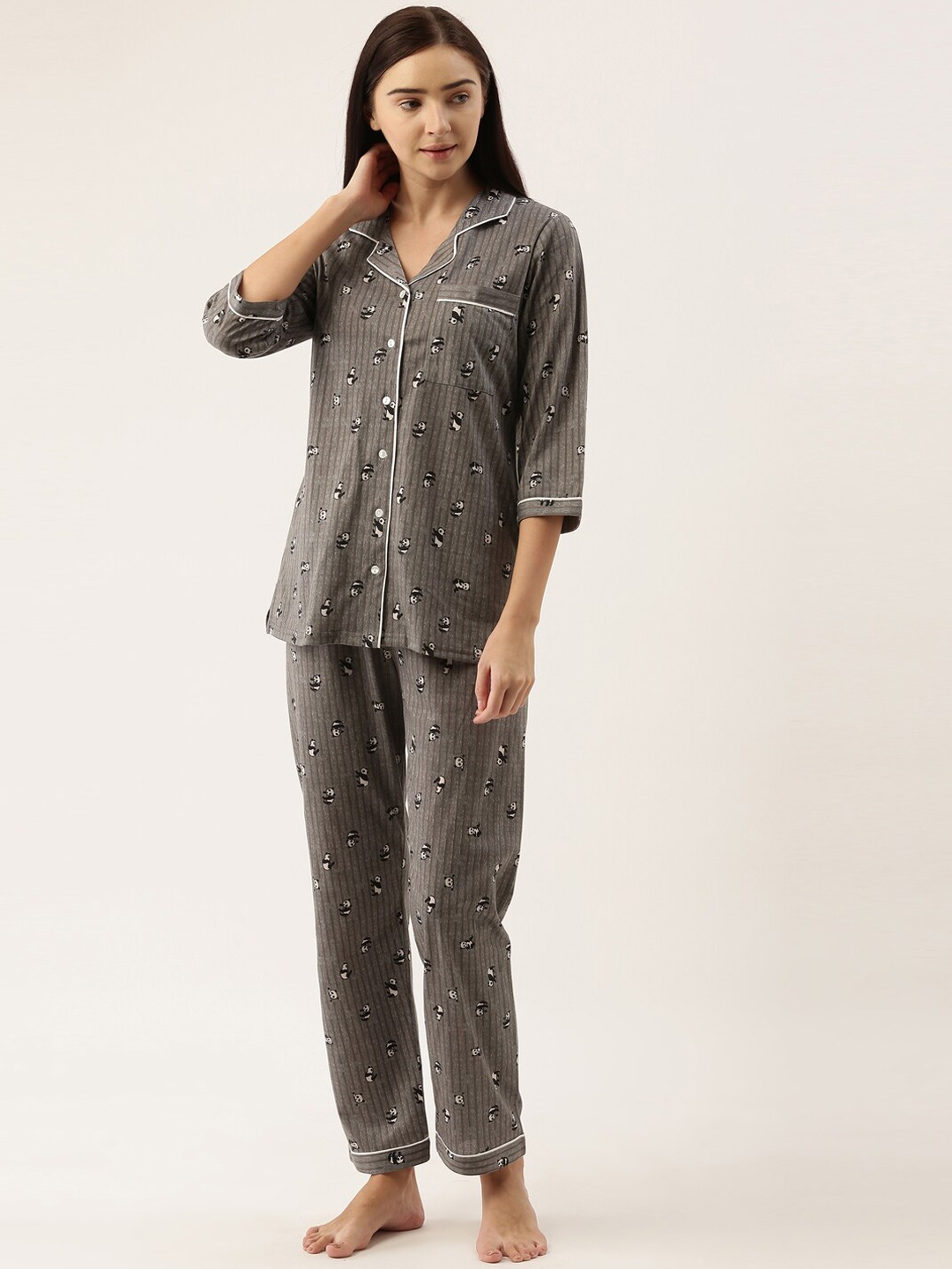 

Bannos Swagger Women Grey & White Printed Night Suit