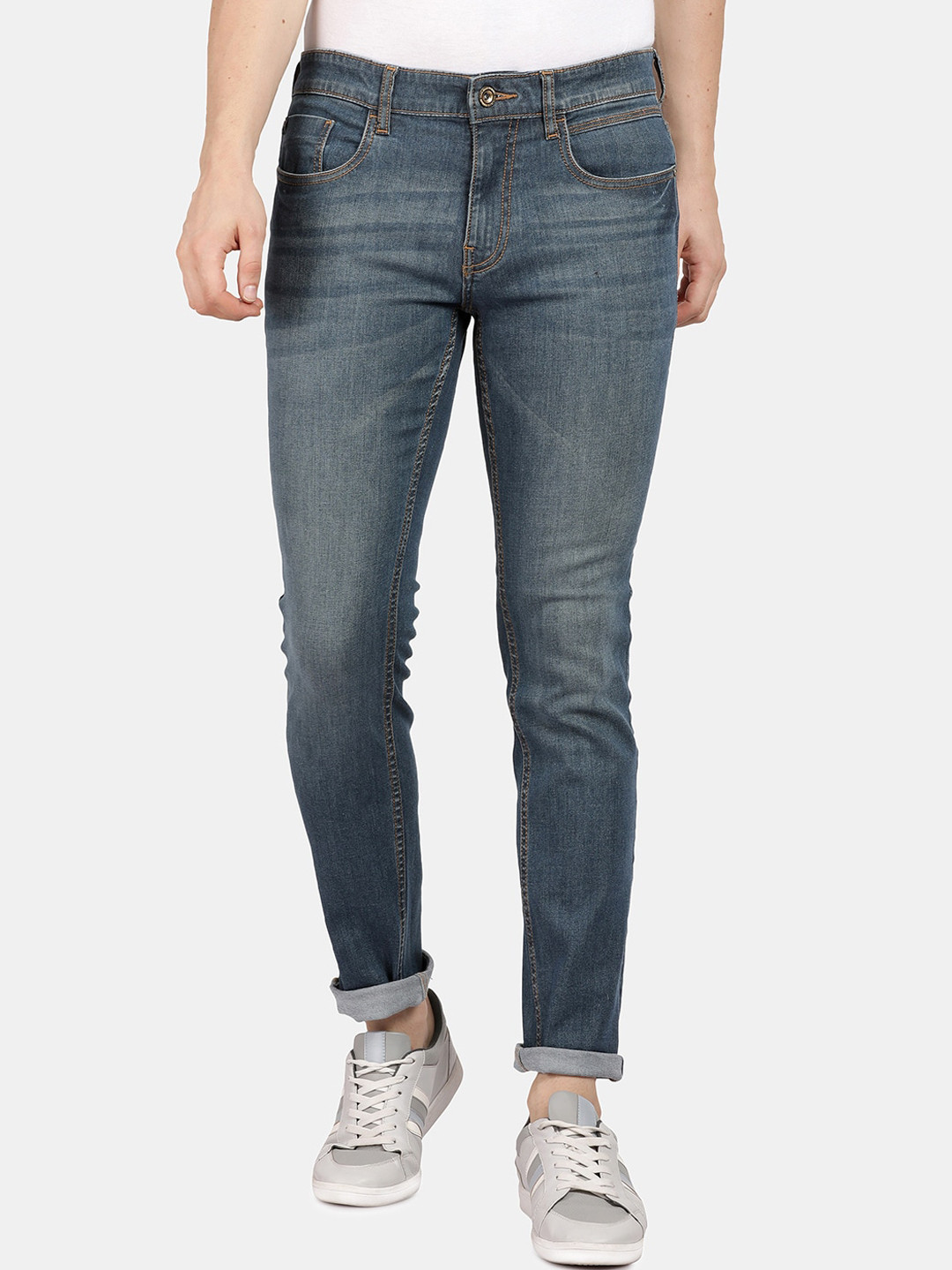 

Llak Jeans Men Blue Skinny Fit Light Fade Jeans