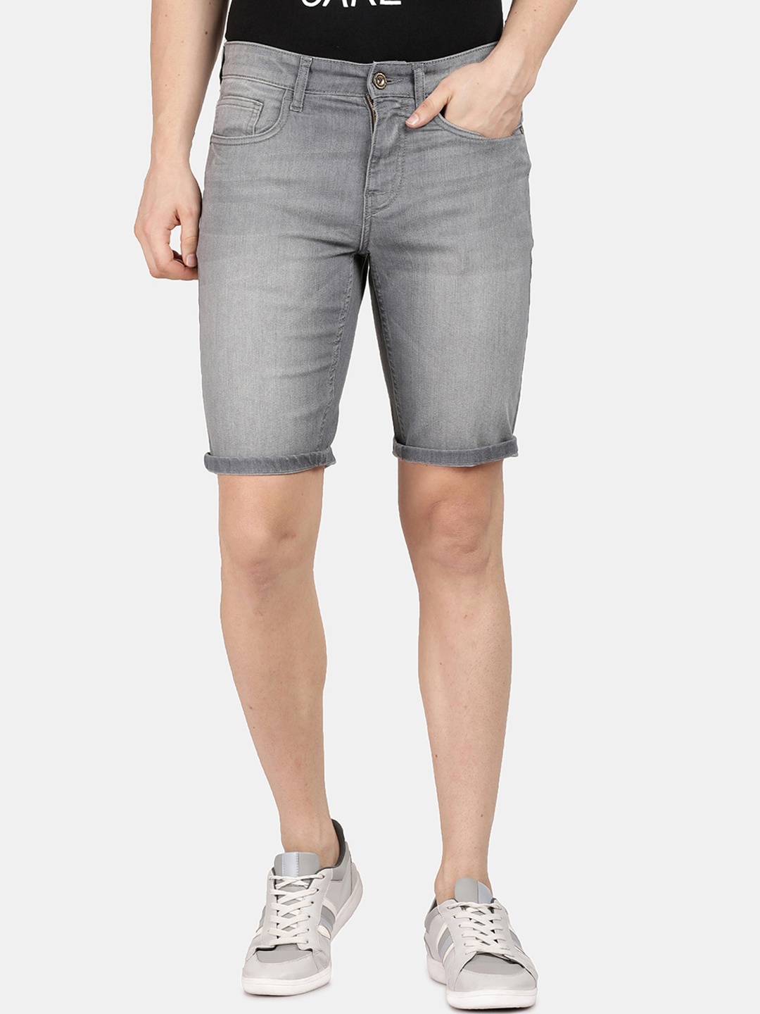 

Llak Jeans Men Grey Slim Fit Mid-Rise Denim Shorts