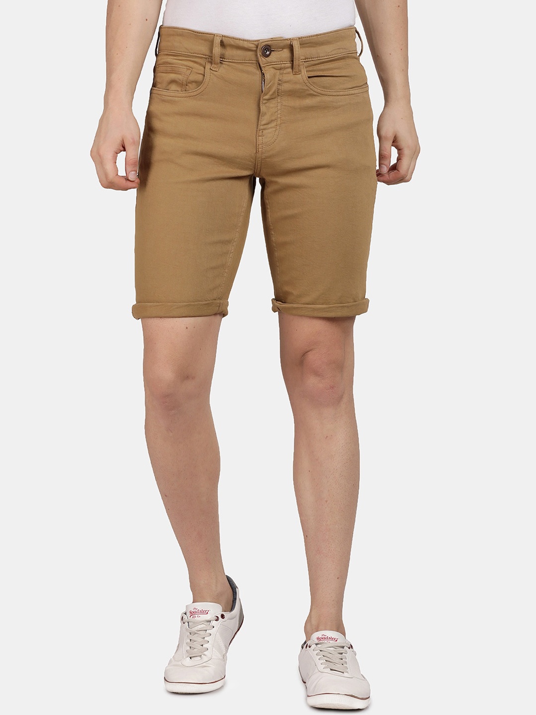 

Llak Jeans Men Khaki Slim Fit Mid-Rise Regular Shorts