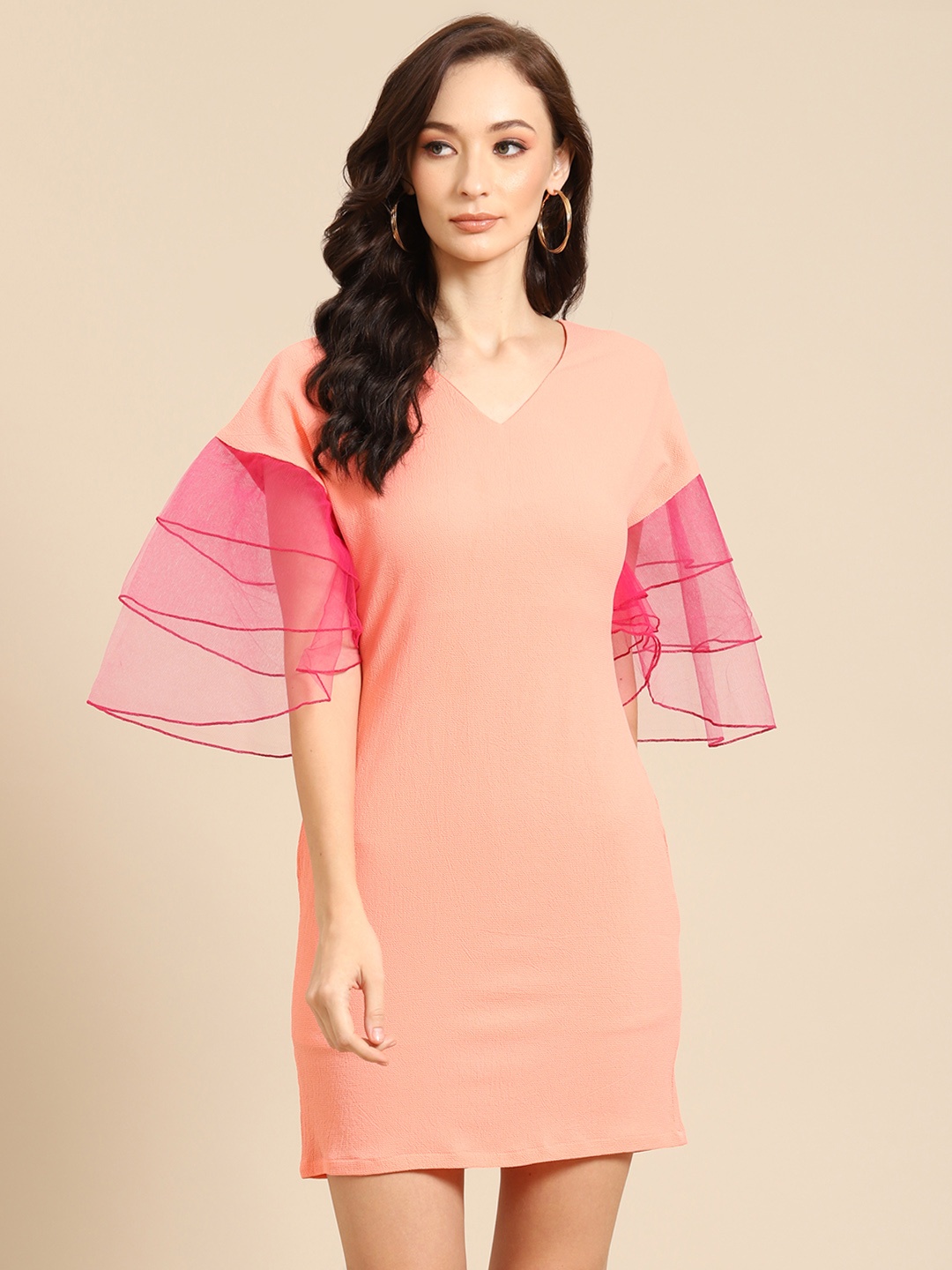 

DODO & MOA Peach-Coloured Flared Sleeves Sheath Dress