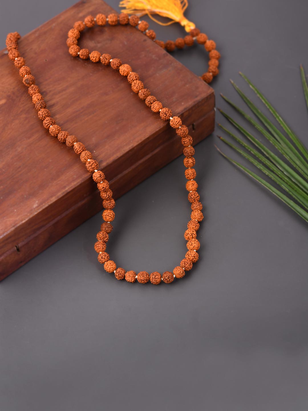 

Tistabene Men Brown Rhodium-Plated Alloy Rudraksha Mala