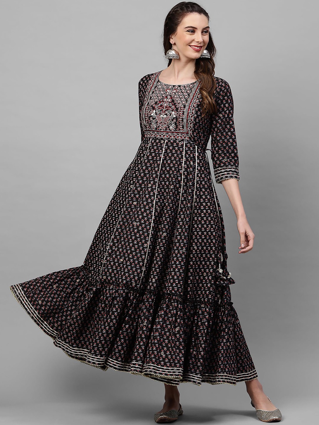 

Indo Era Women Black & Red Ethnic Motifs Printed Gotta Patti Anarkali Kurta