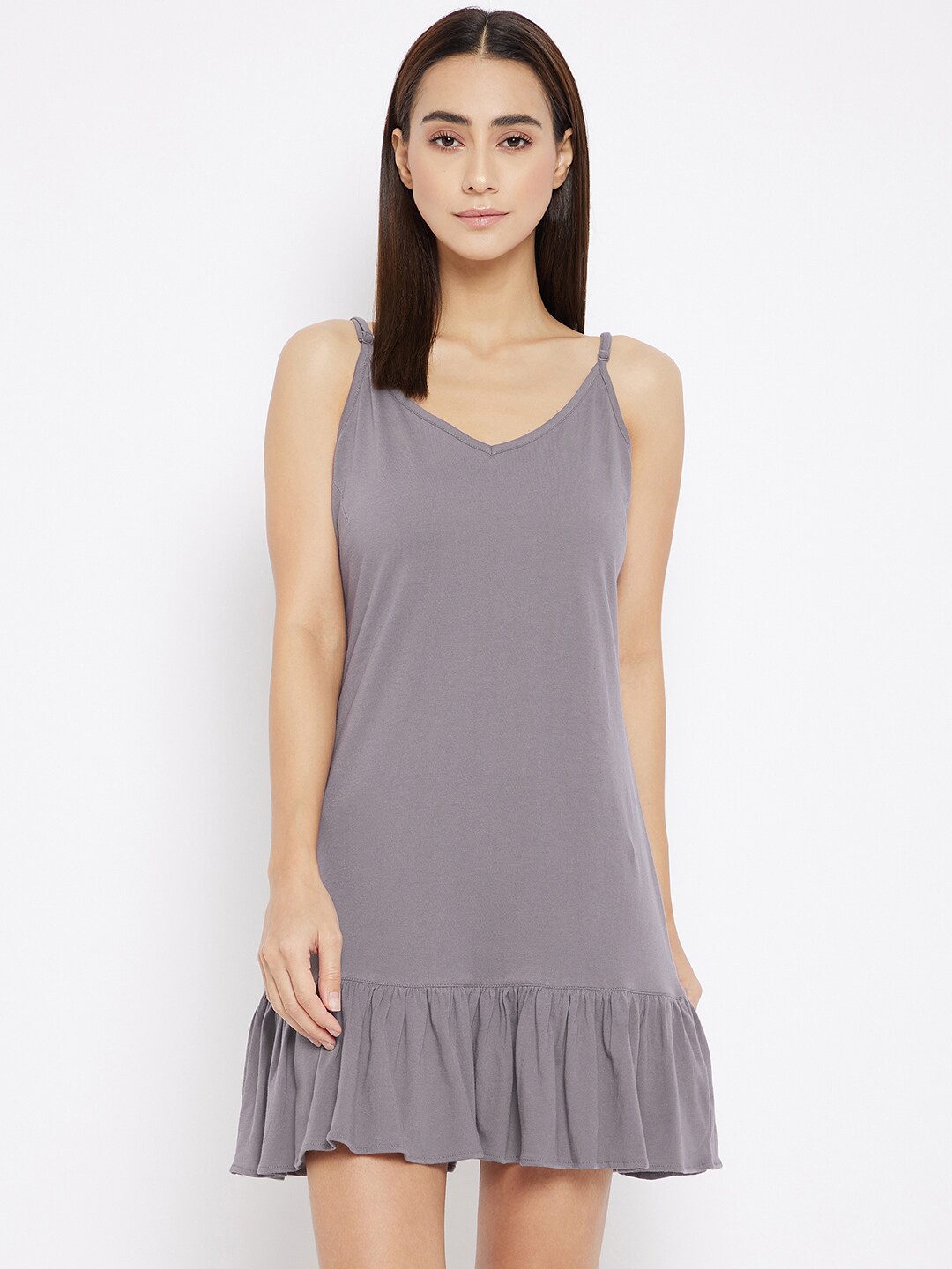 

Hypernation Women Grey Solid Nightdress