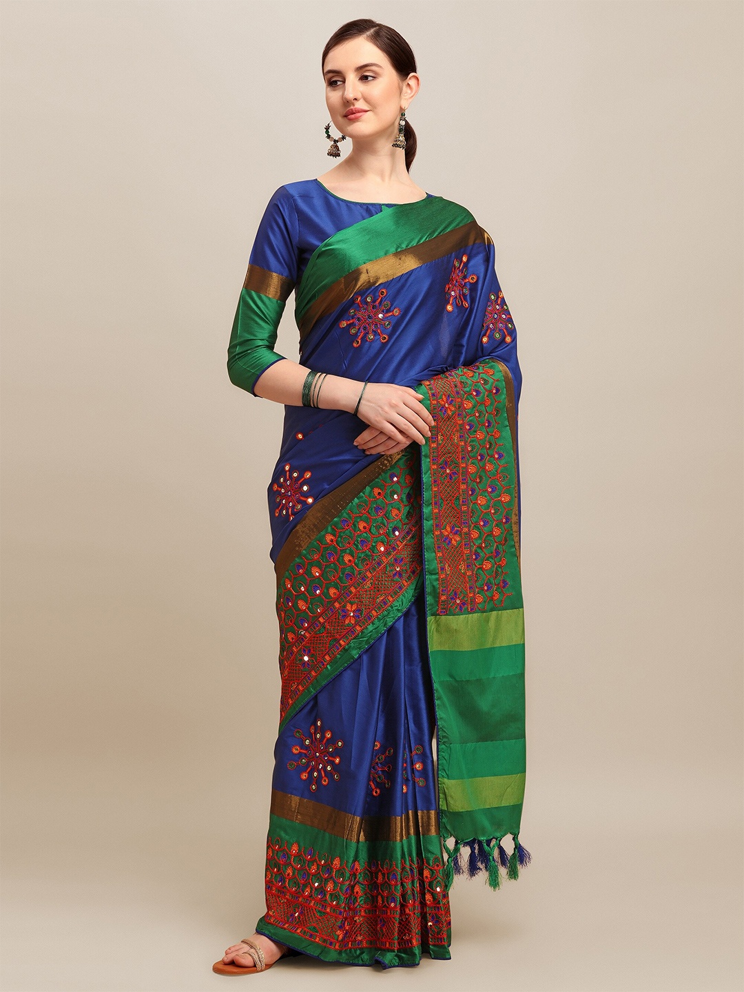 

RAJGRANTH Navy Blue & Green Floral Sequinned Silk Cotton Heavy Work Saree