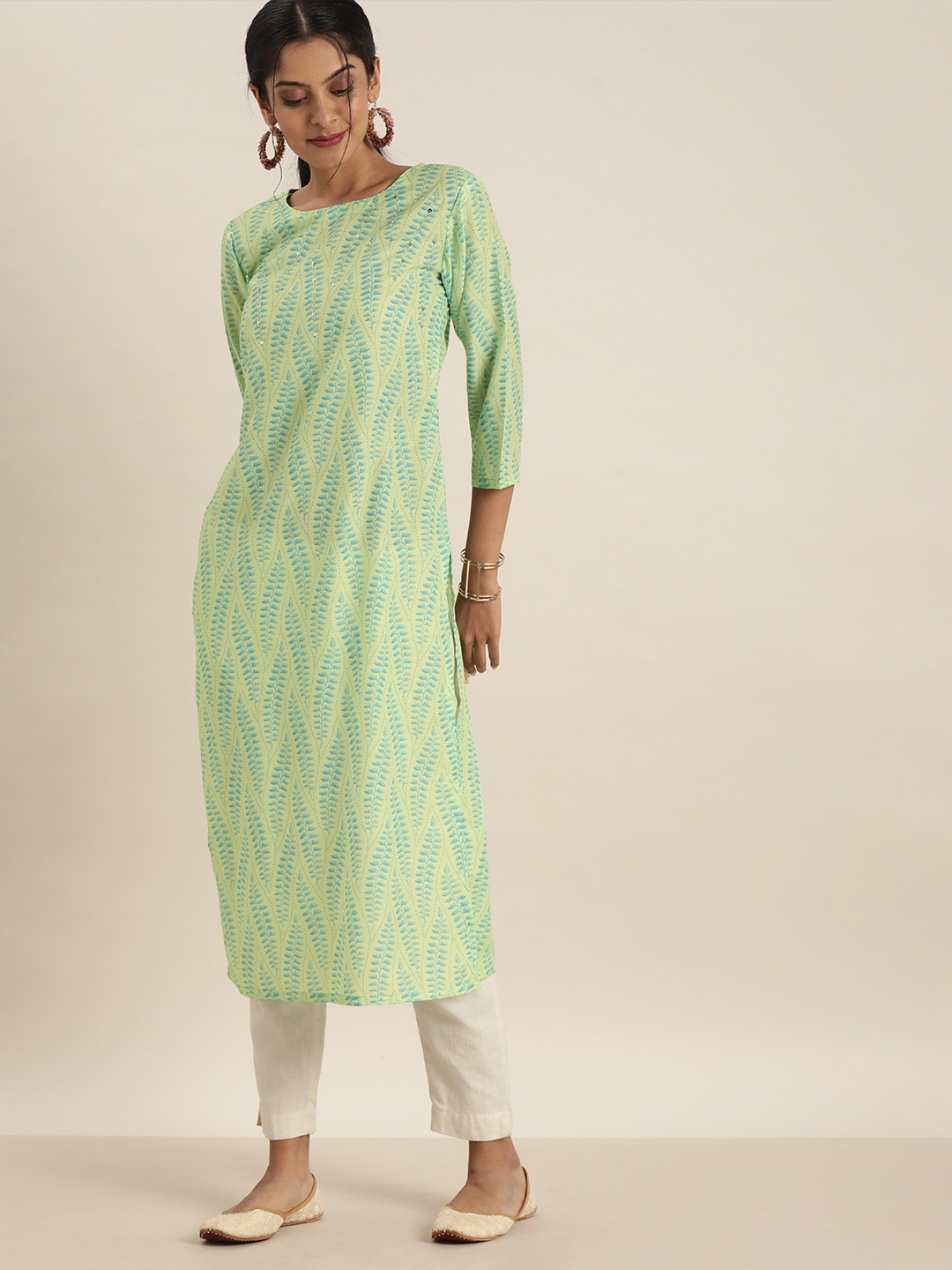

Sangria Women Green & Blue Floral Printed Floral Kurta with Sequence Detail