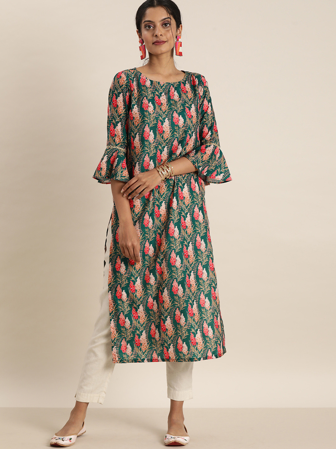 

Sangria Women Green & Pink Floral Printed Bell Sleeves Floral Kurta