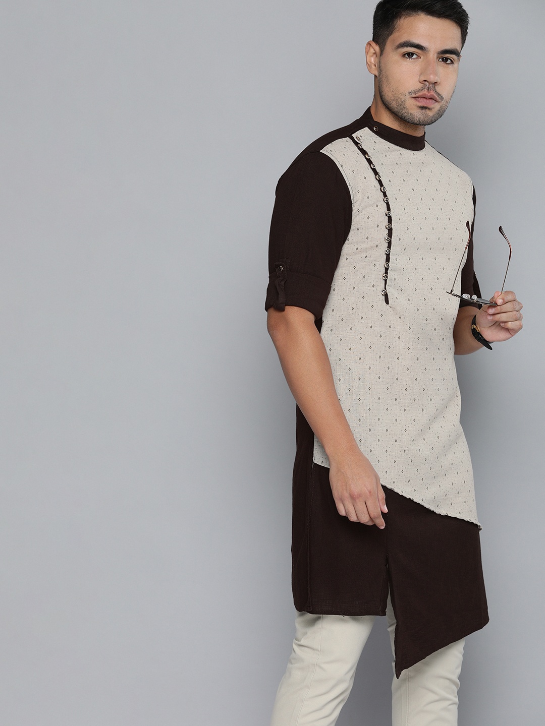 

The Indian Garage Co Men Beige & Coffee Brown Ethnic Motifs Printed Kurta