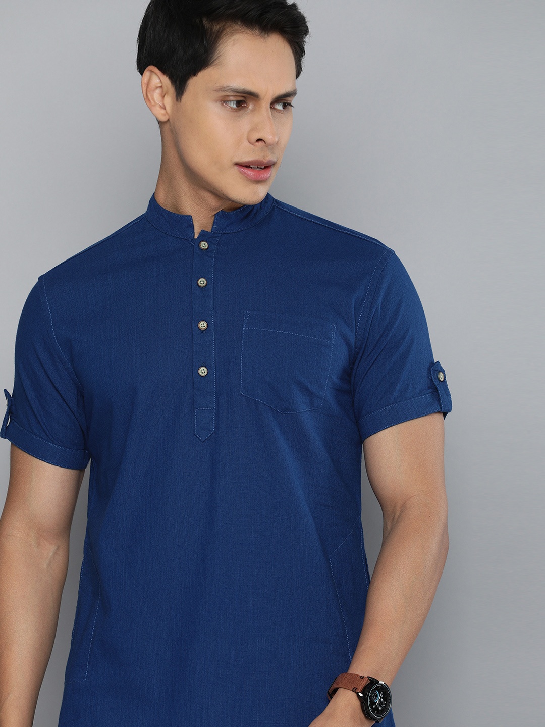 

The Indian Garage Co Men Navy Blue Solid Pure Cotton Straight Kurta