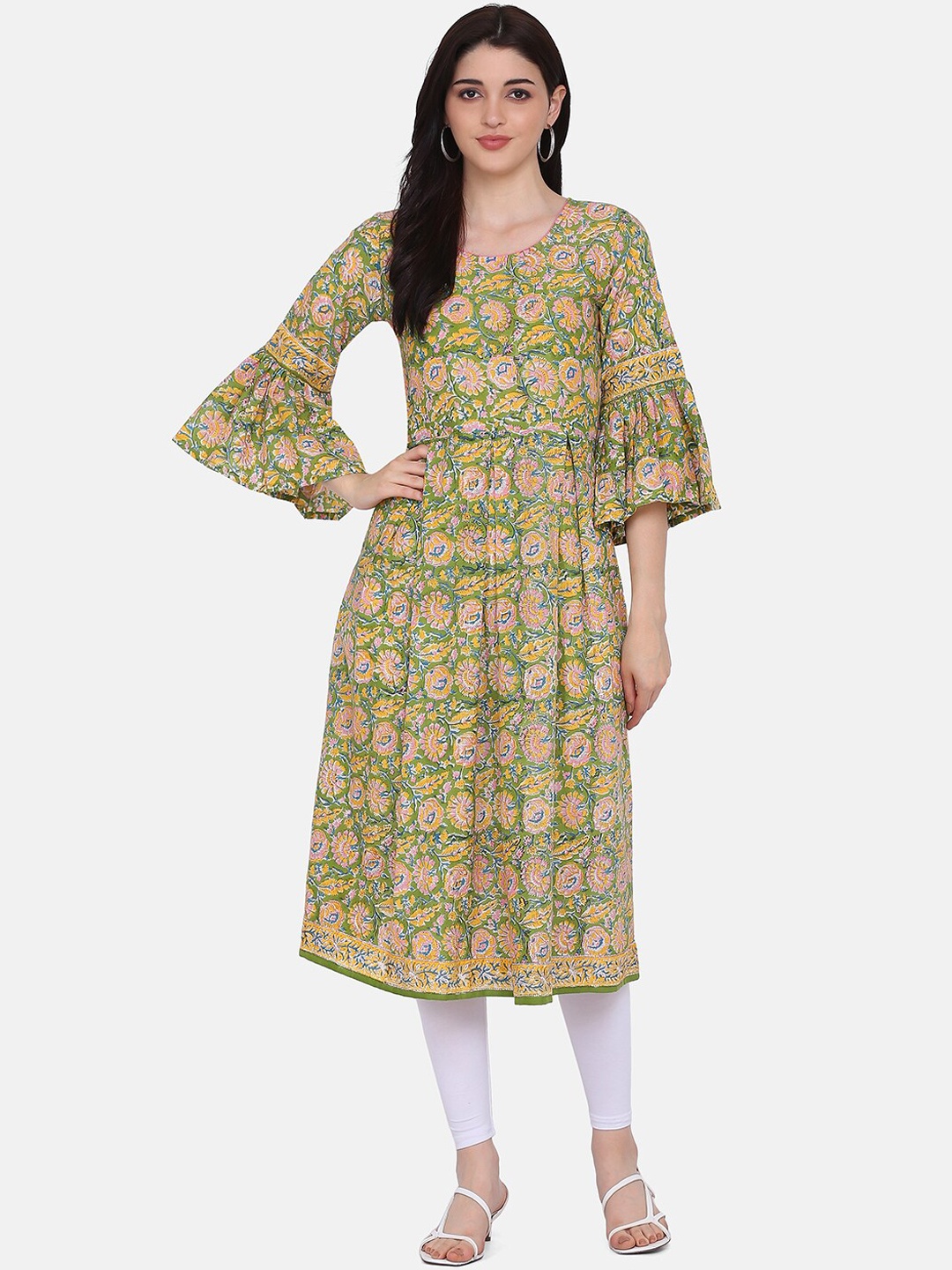 

Saanjh Women Green Floral Printed Bell Sleeves Cotton Kurta