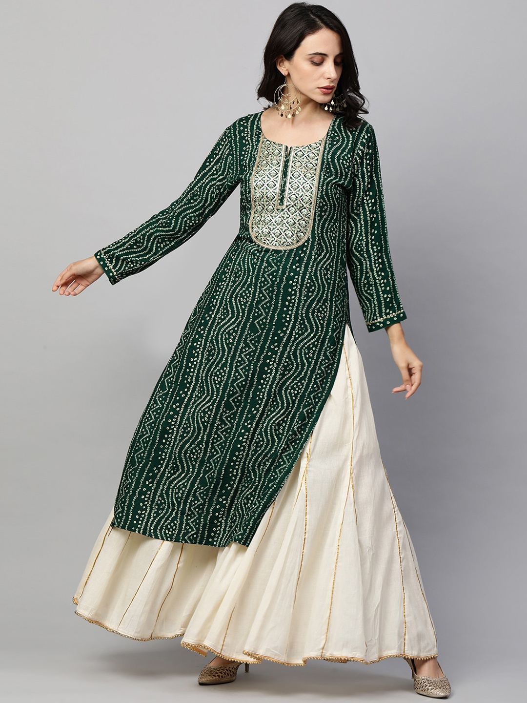

FASHOR Women Green & Off White Bandhani Yoke Design Mirror Work Kurta