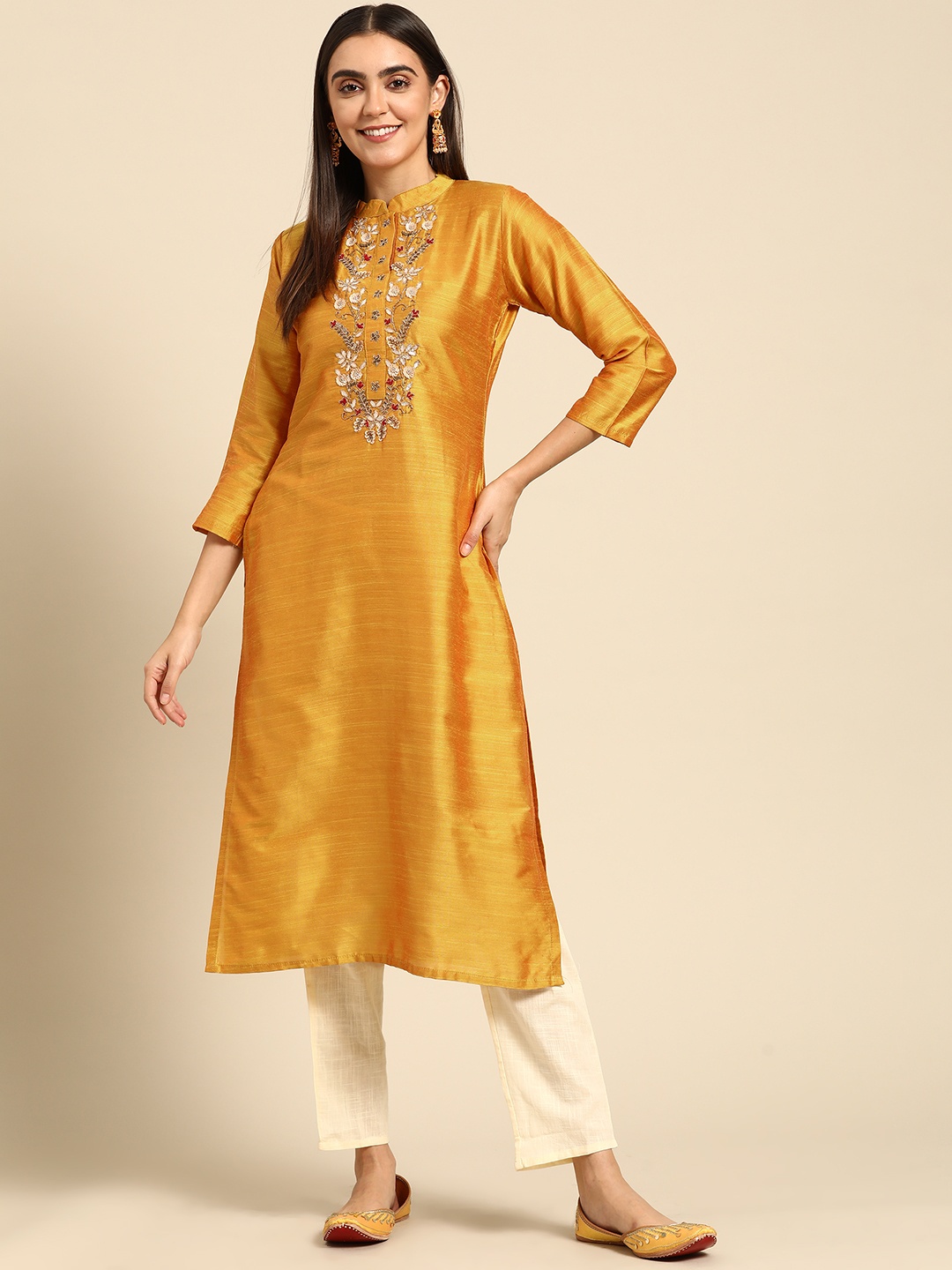 

FASHOR Women Mustard Yellow & Gold-Toned Floral Mirror & Thread Work Kurta