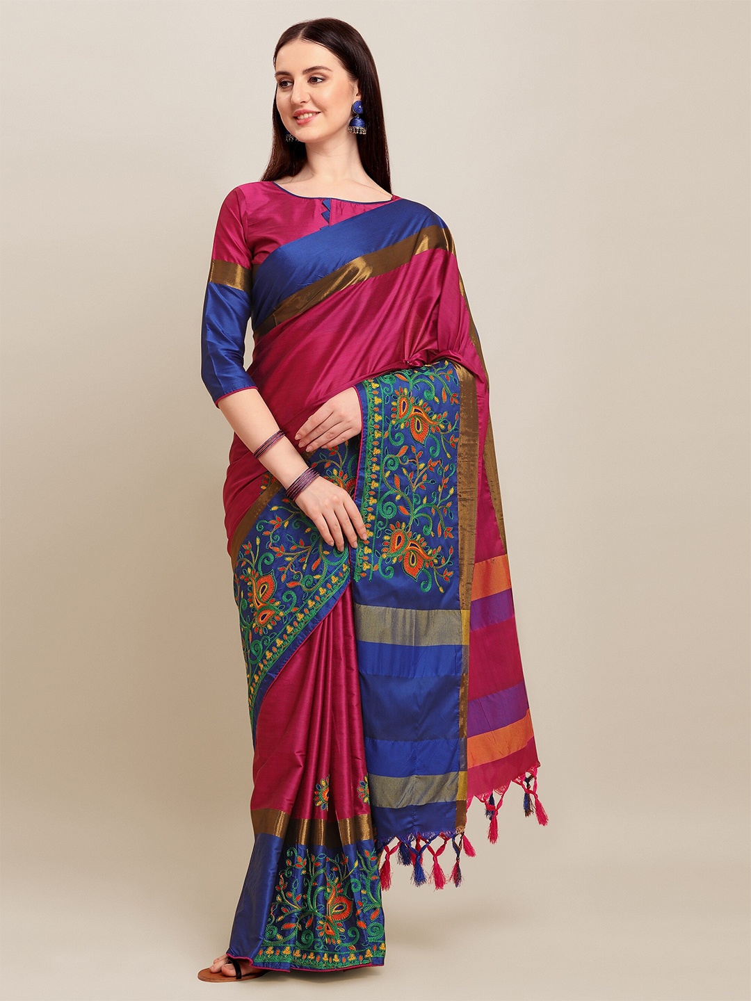 

RAJGRANTH Pink & Blue Floral Kutchi Embroidery Silk Cotton Heavy Work Saree