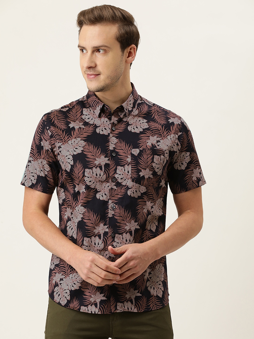 

Flying Machine Men Black Slim Fit Floral Opaque Printed Casual Shirt