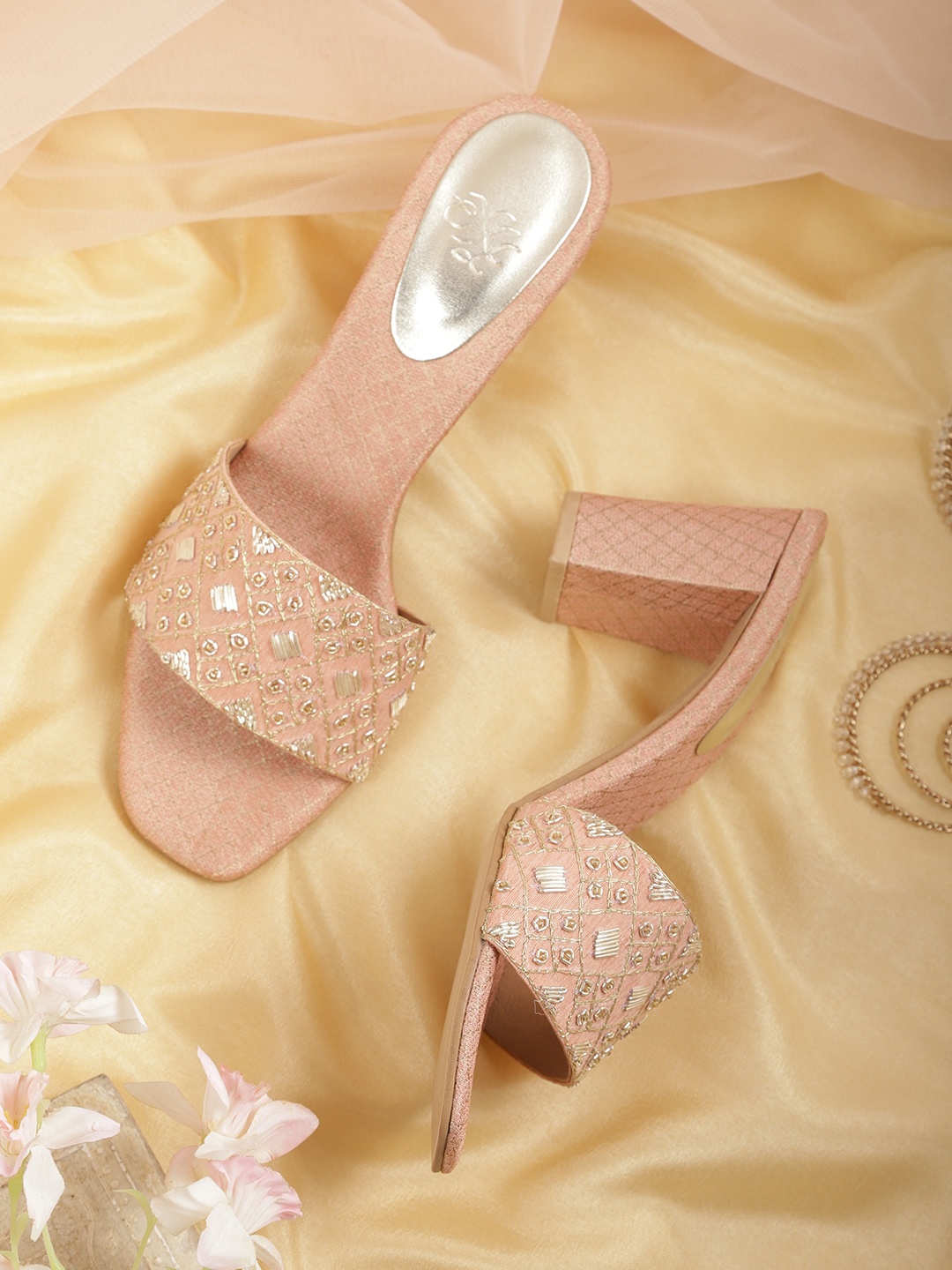 

House of Pataudi Peach-Coloured & Gold-Toned Embroidered Open Toe Block Heels