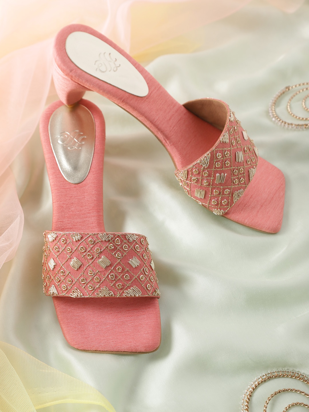 

House of Pataudi Coral Pink & Gold-Toned Embroidered Handcrafted Open Toe Block Heels