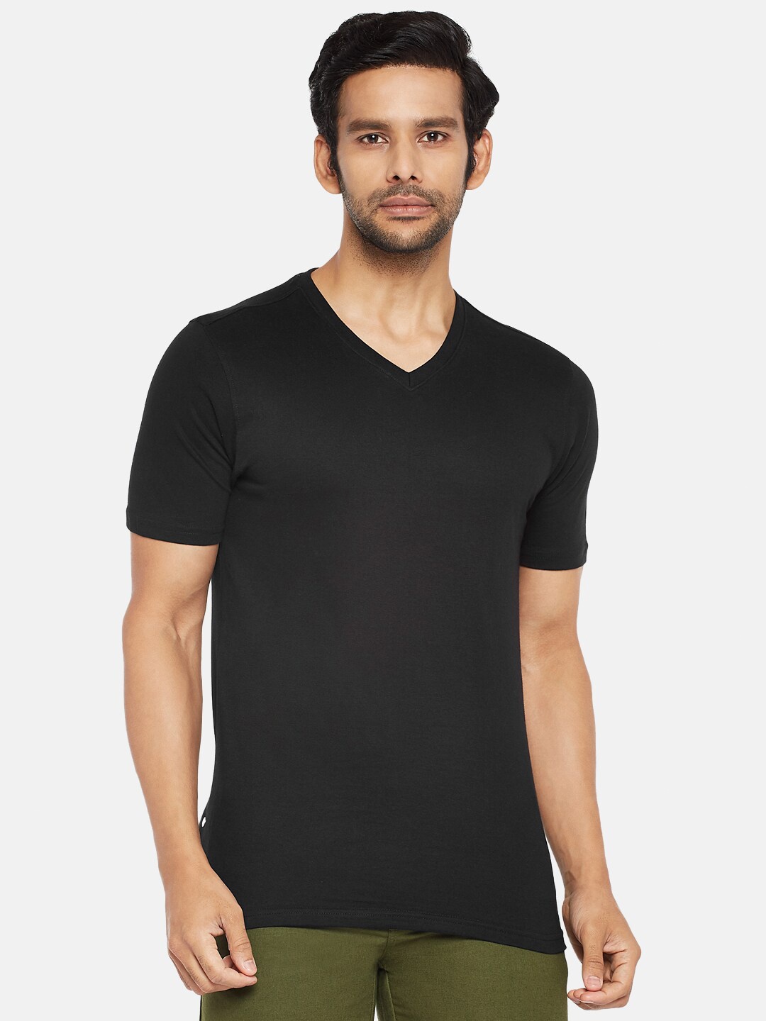 

BYFORD by Pantaloons Men Black V-Neck T-shirt