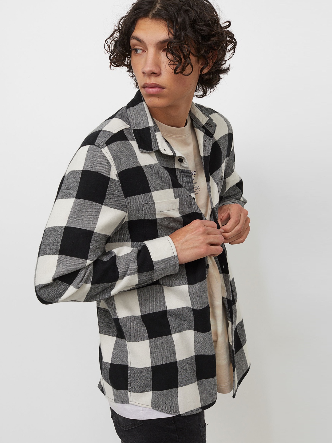 

H&M Men White & Black Buffalo Check Regular Fit Cotton Flannel Shirt
