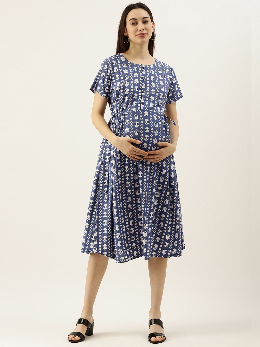 

Nejo Blue & White Ethnic Motifs Feeding-Nursing Maternity Pure Cotton Midi Dress