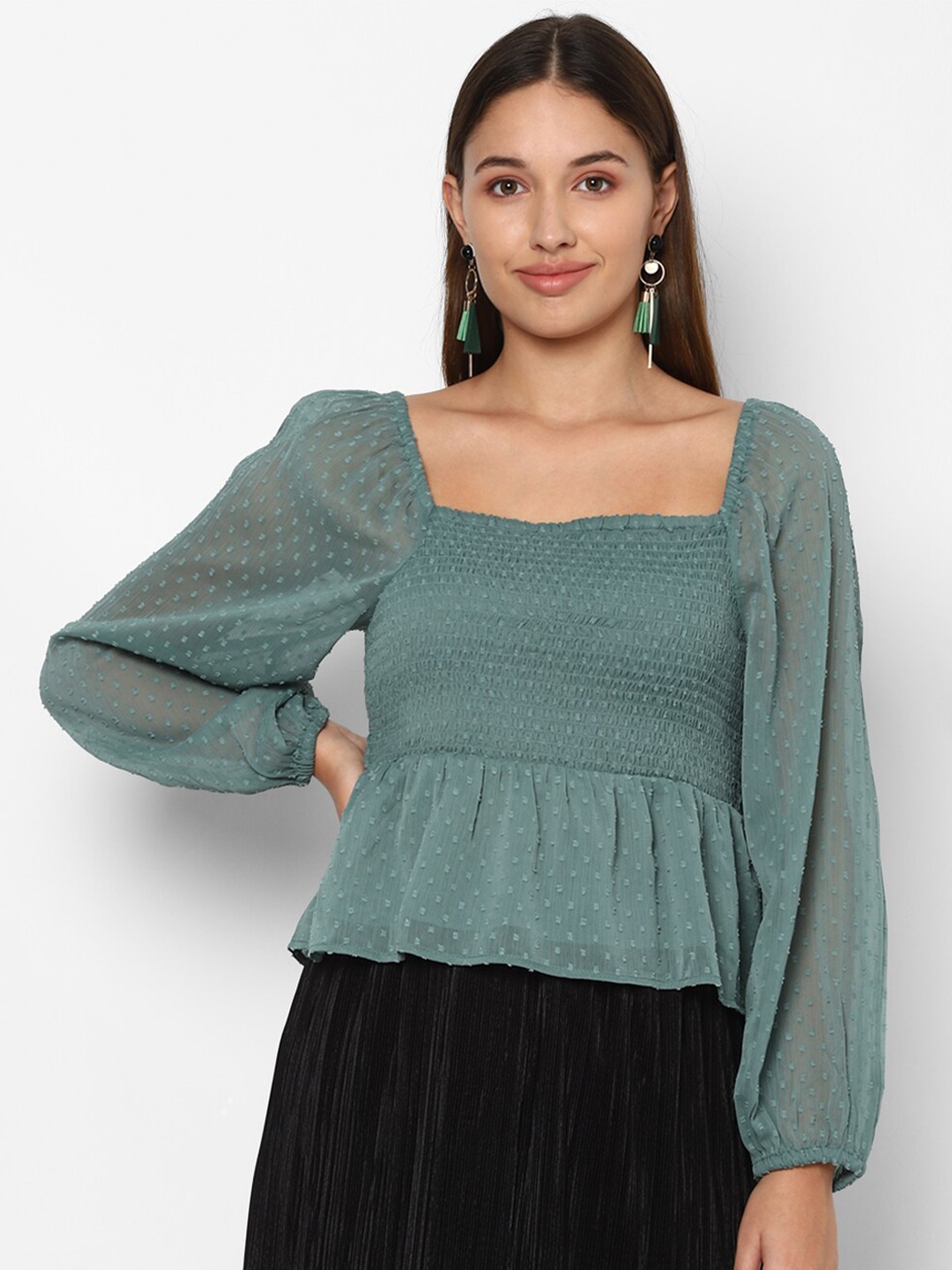 

AMERICAN EAGLE OUTFITTERS Green Puff Sleeve Peplum Top