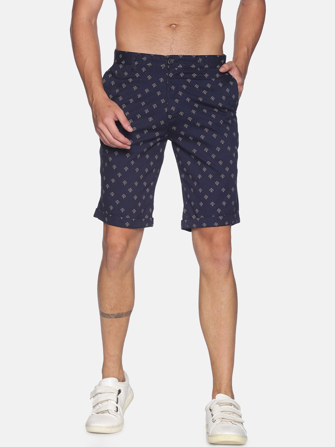 

IVOC Men Navy Blue Printed Slim Fit Mid-Rise Pure Cotton Regular Shorts