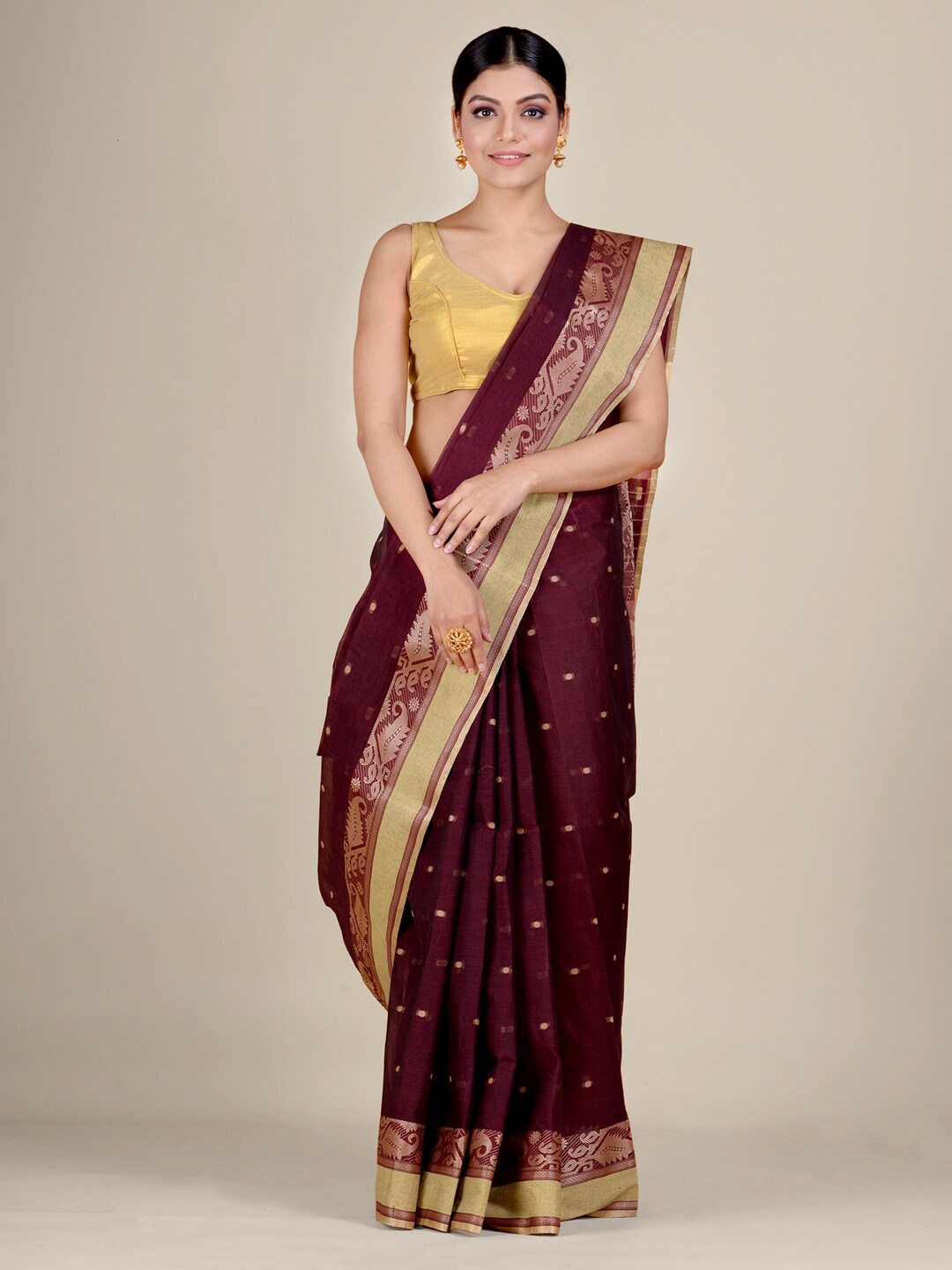 

Mitera Magenta & Gold-Toned Woven Design Zari Pure Cotton Taant Saree