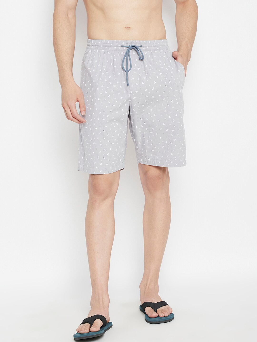 

Crimsoune Club Men Grey & White Printed Mid-Rise Woven Lounge Shorts