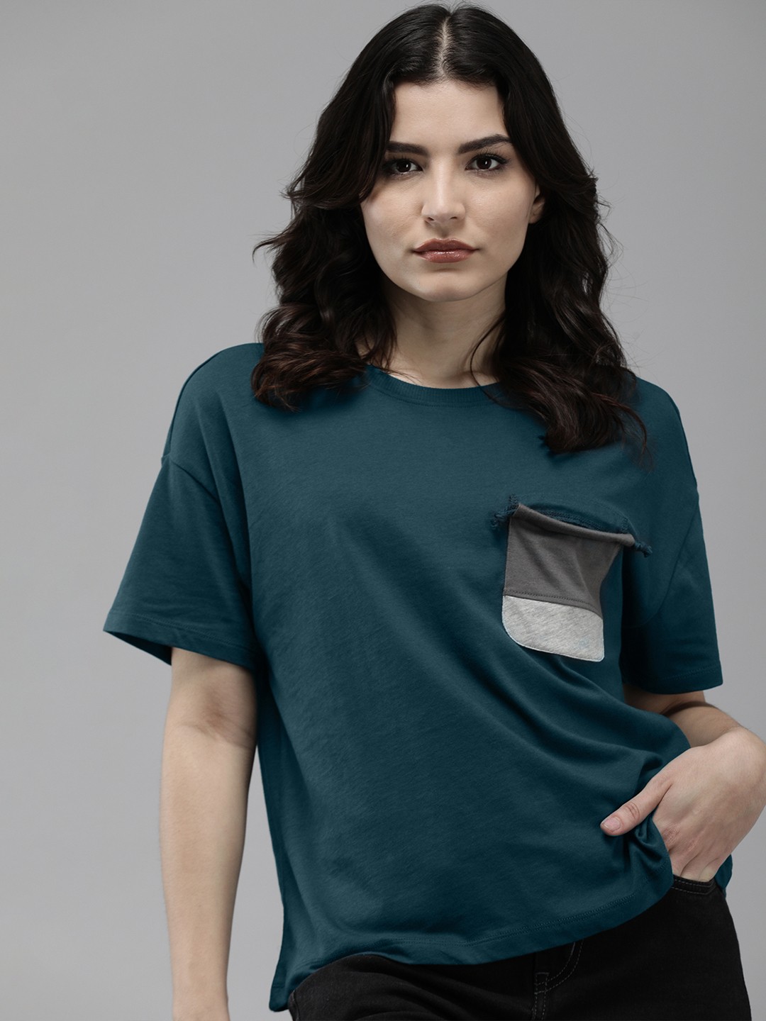 

Roadster Women Teal Green Drop-Shoulder Sleeves T-shirt