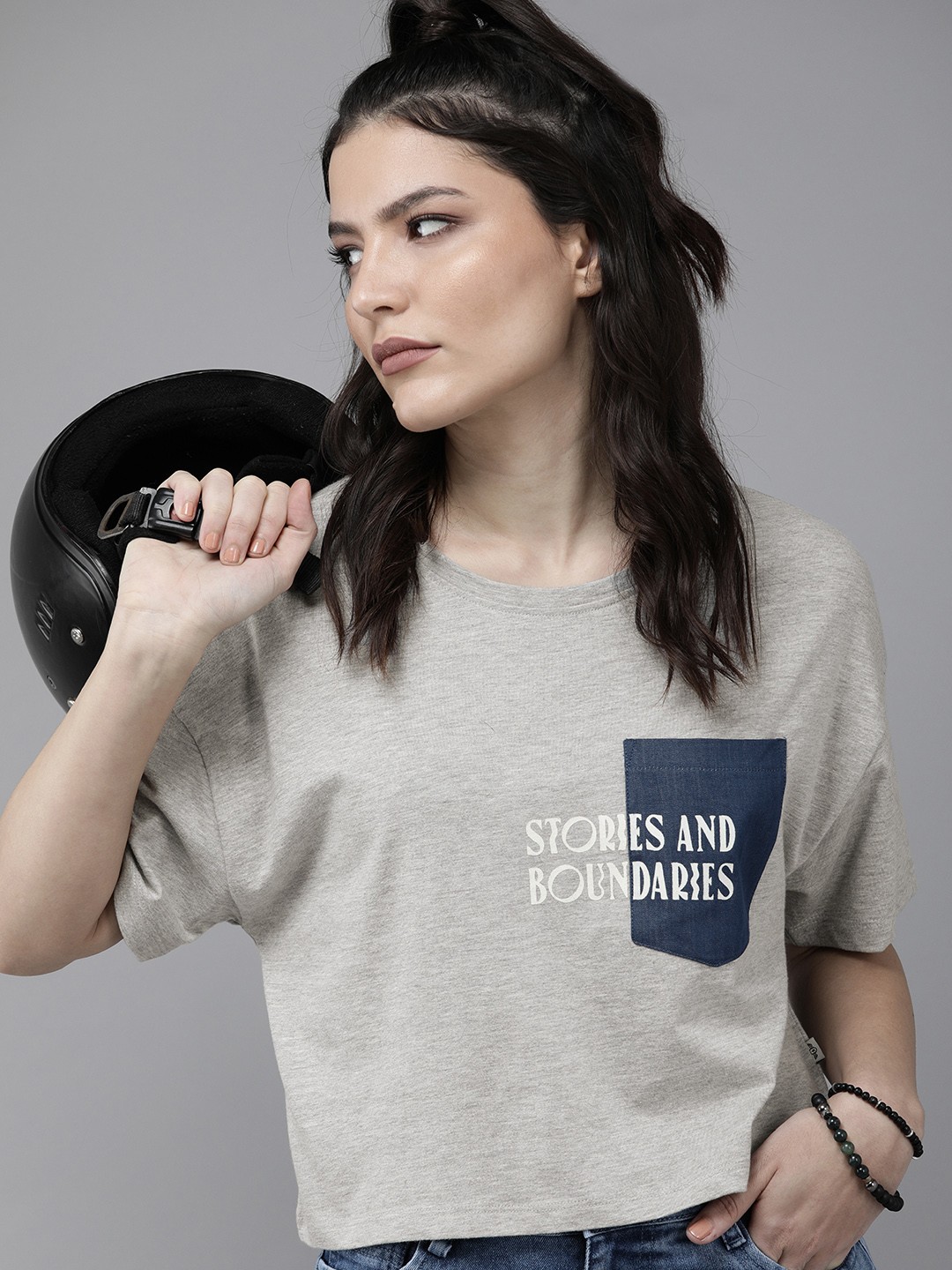 

Roadster Women Grey Melange Drop-Shoulder Sleeves Detailed Pocket T-shirt