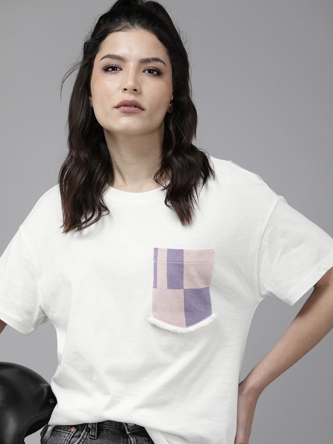 

Roadster Women White Drop-Shoulder Sleeves Detailed Pocket T-shirt