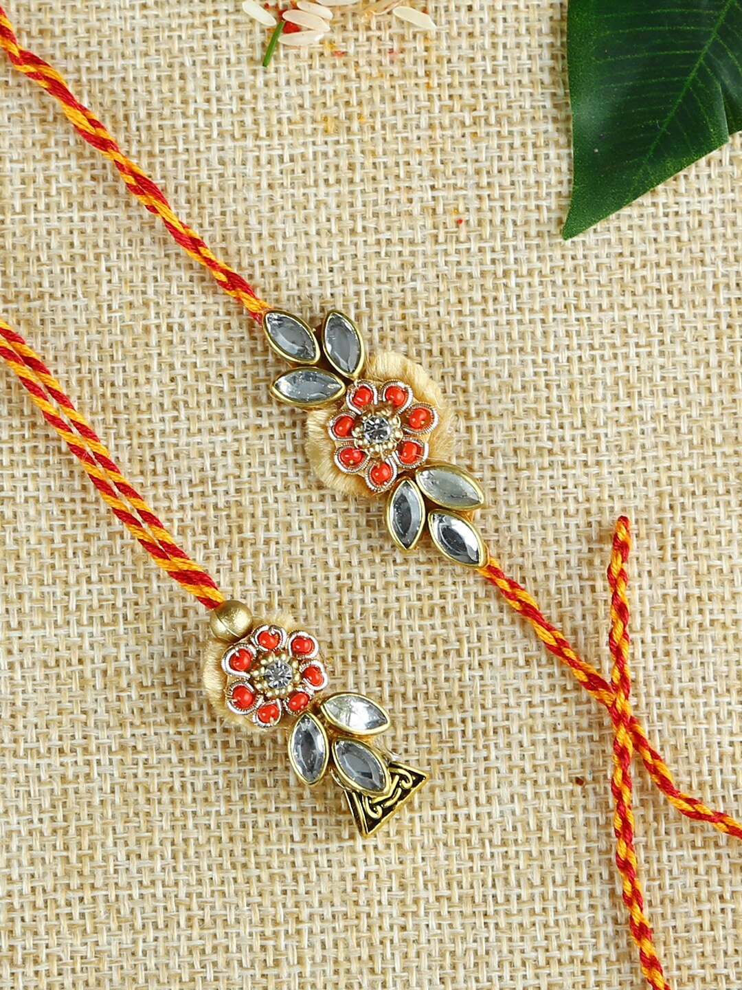 

Aapno Rajasthan Multicoloured Bhaiya Bhabhi Traditional Rakhi Set, Gold