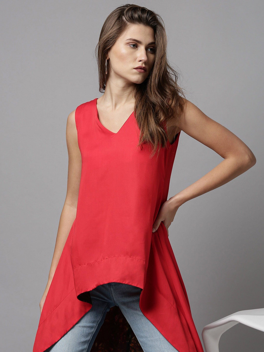 

RAREISM Red High-Low Longline Top